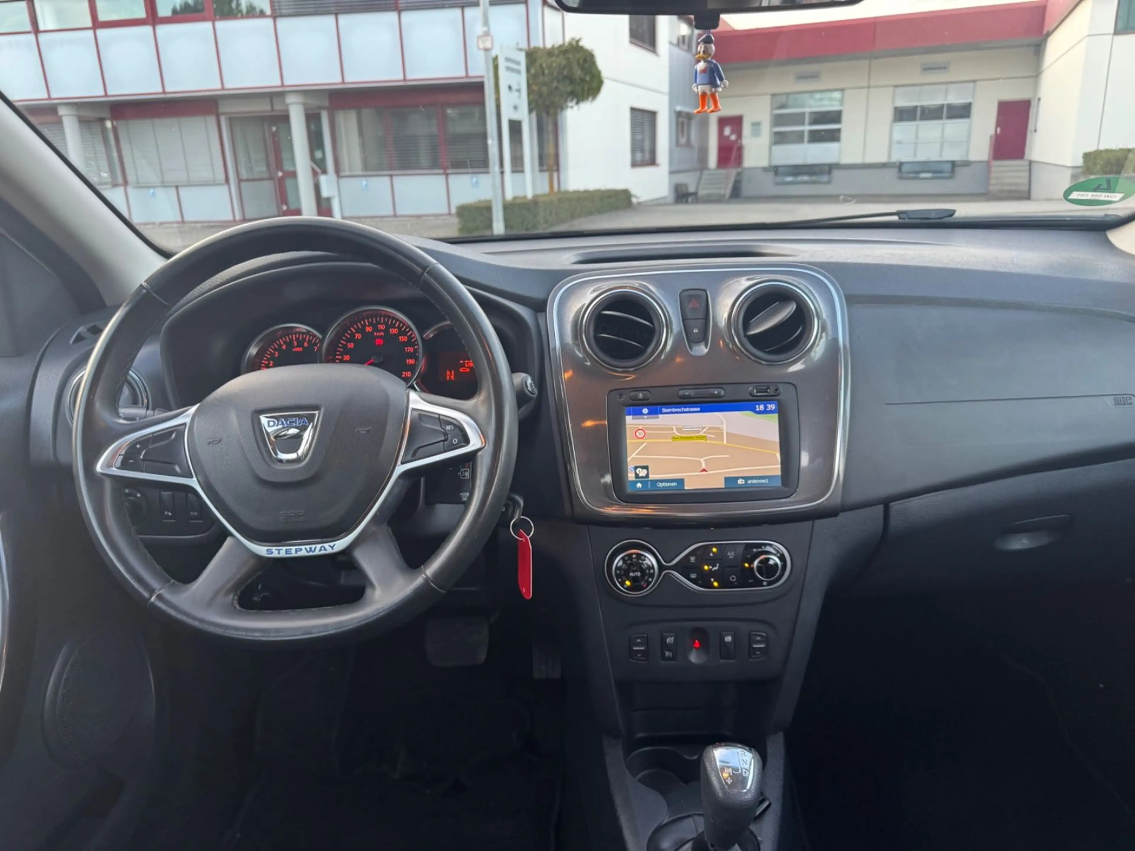 Dacia Logan II Kombi Stepway,Aut.Kamera,Navi,7562€Nett — photo 6