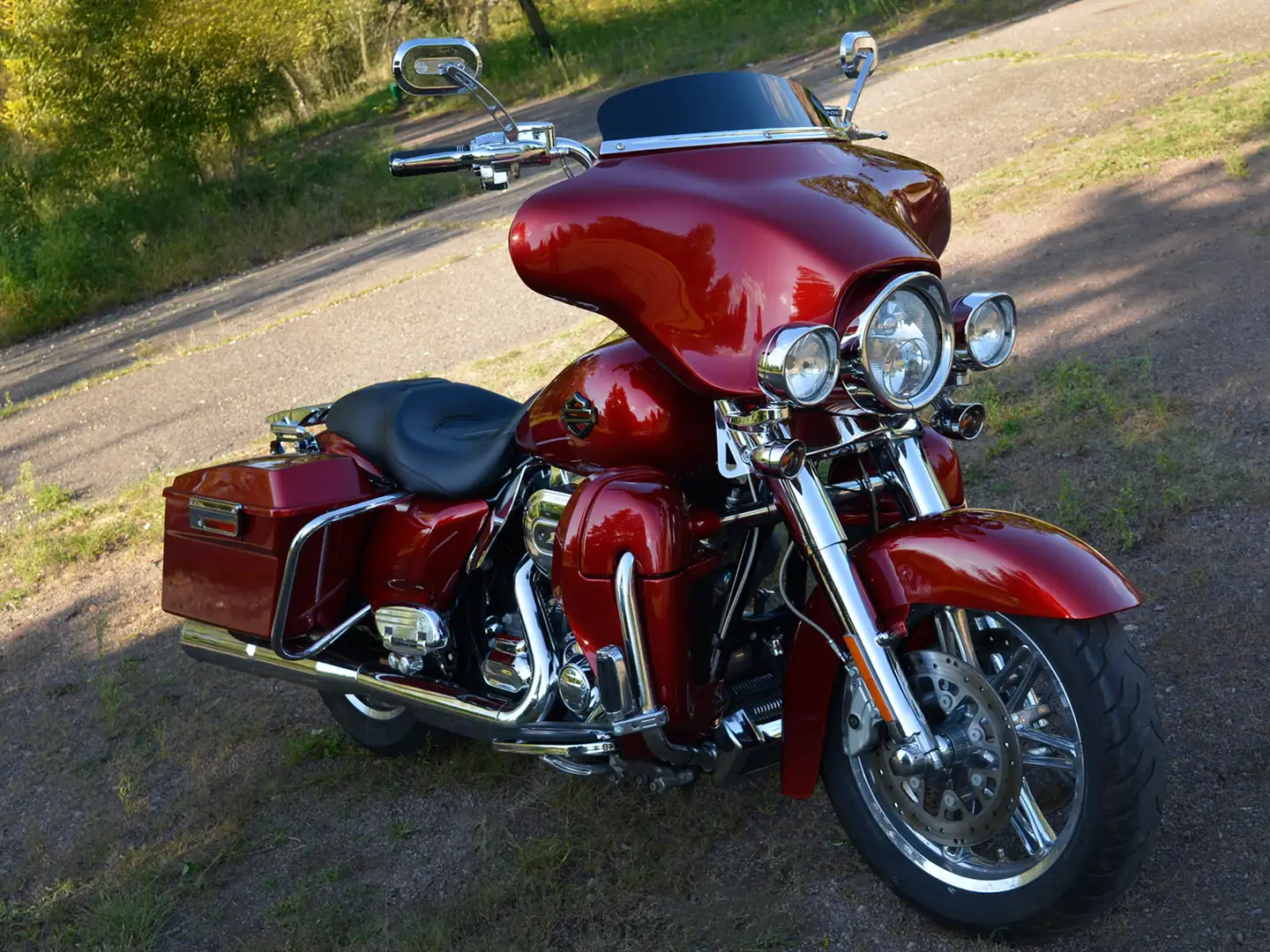 Harley-Davidson Ultra Classic CVO Maroon 2 Rojo - 1