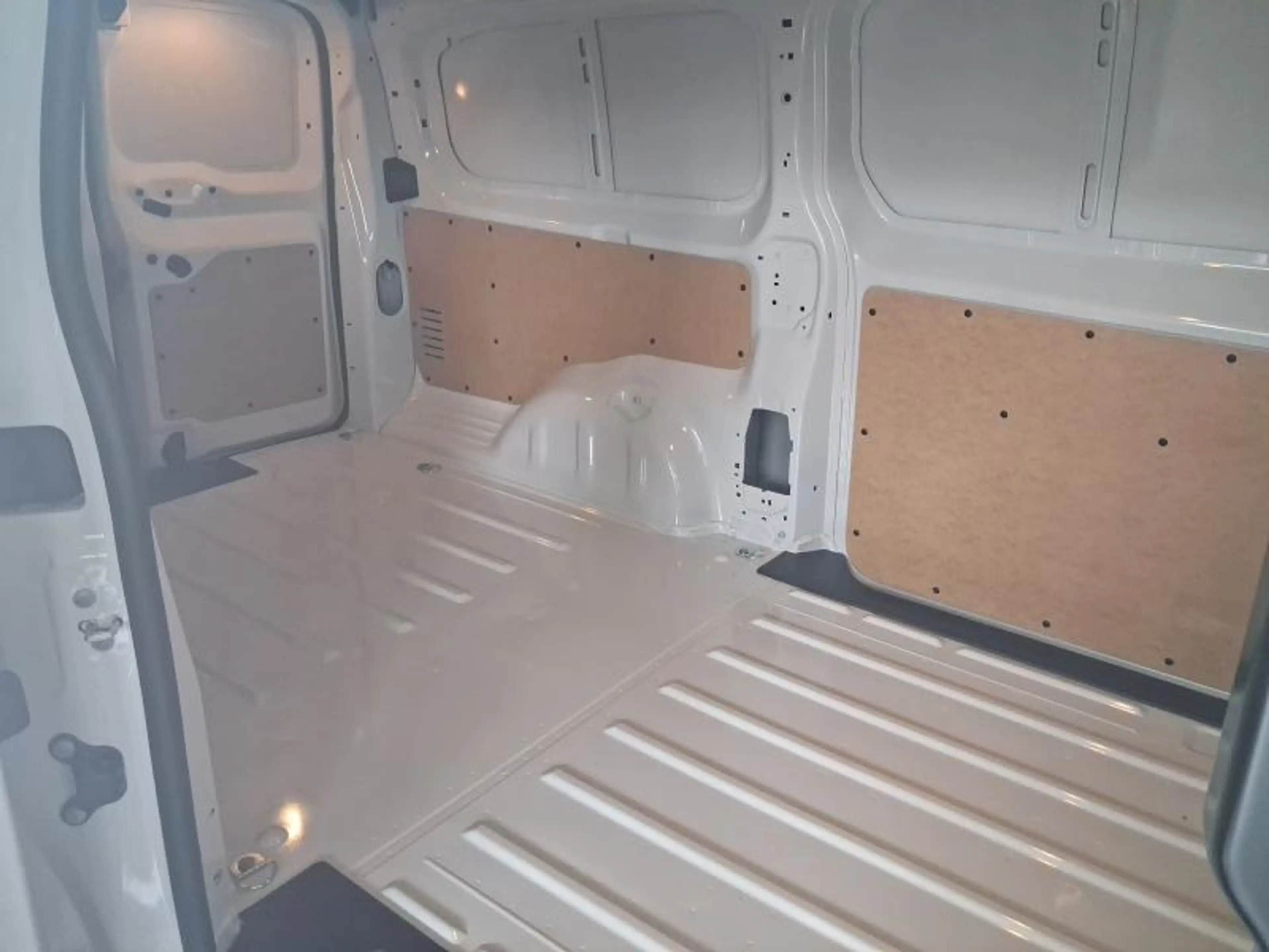 Citroen Jumpy XL — photo 11