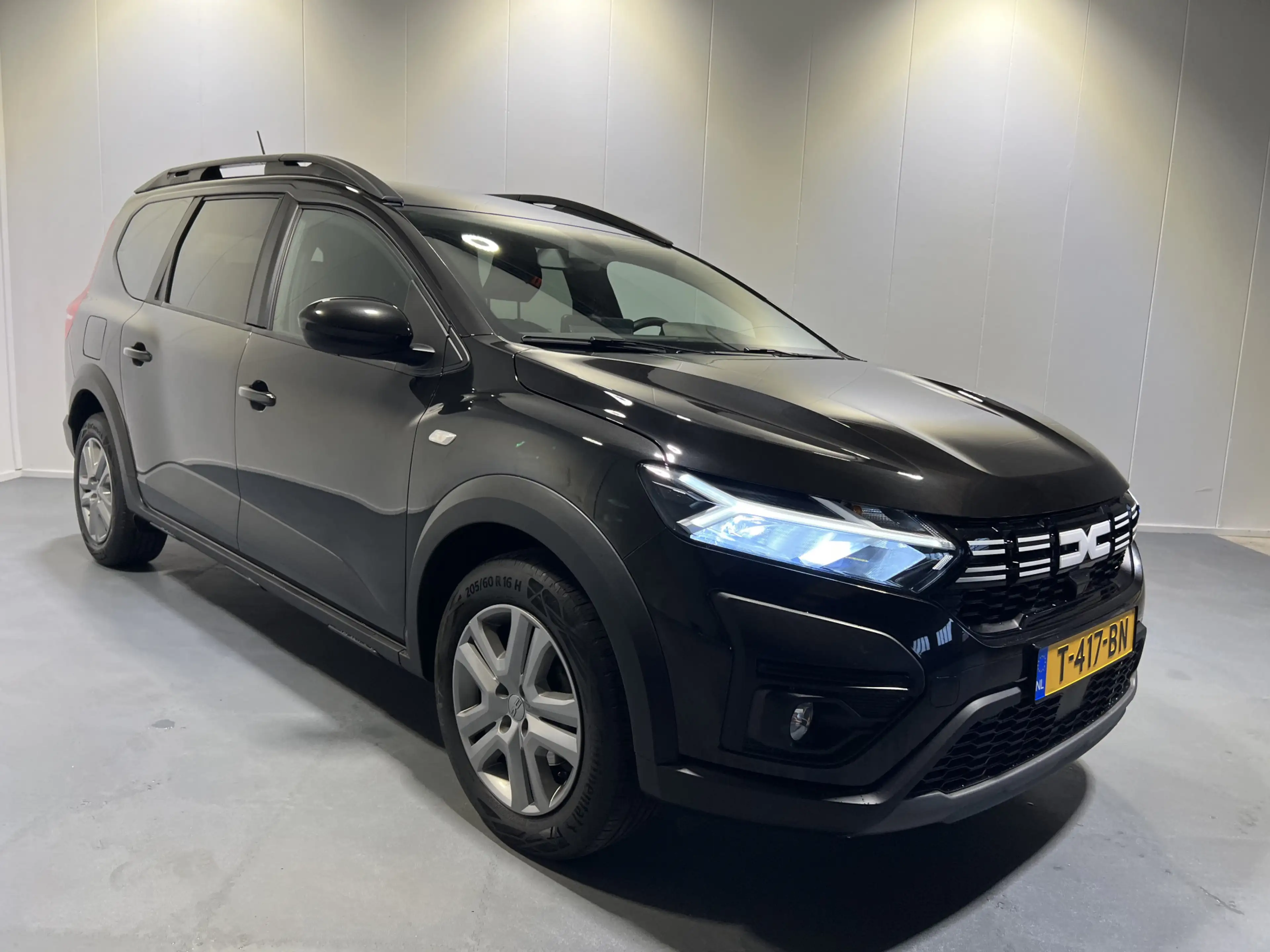 Dacia Jogger 1.0 TCe 110 Expression 7pers. | Android/Apple Carp — photo 31