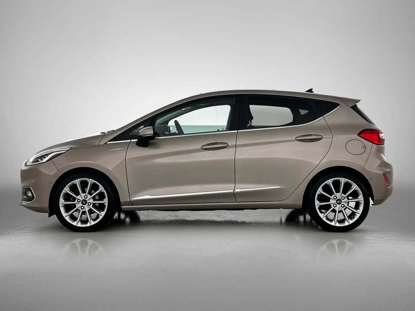 Ford Fiesta 1.0 101PK Automaat Vignale 5drs / Panoramadak / Le Gris - 2