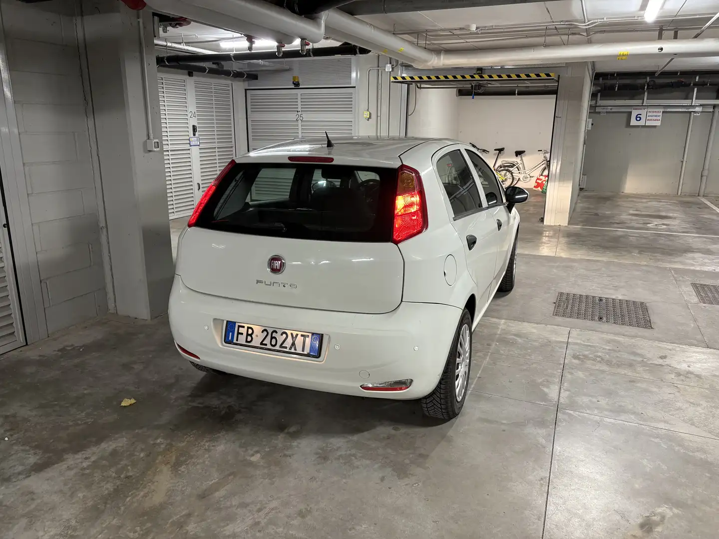 Fiat Punto 5p 1.2 Pop - 2