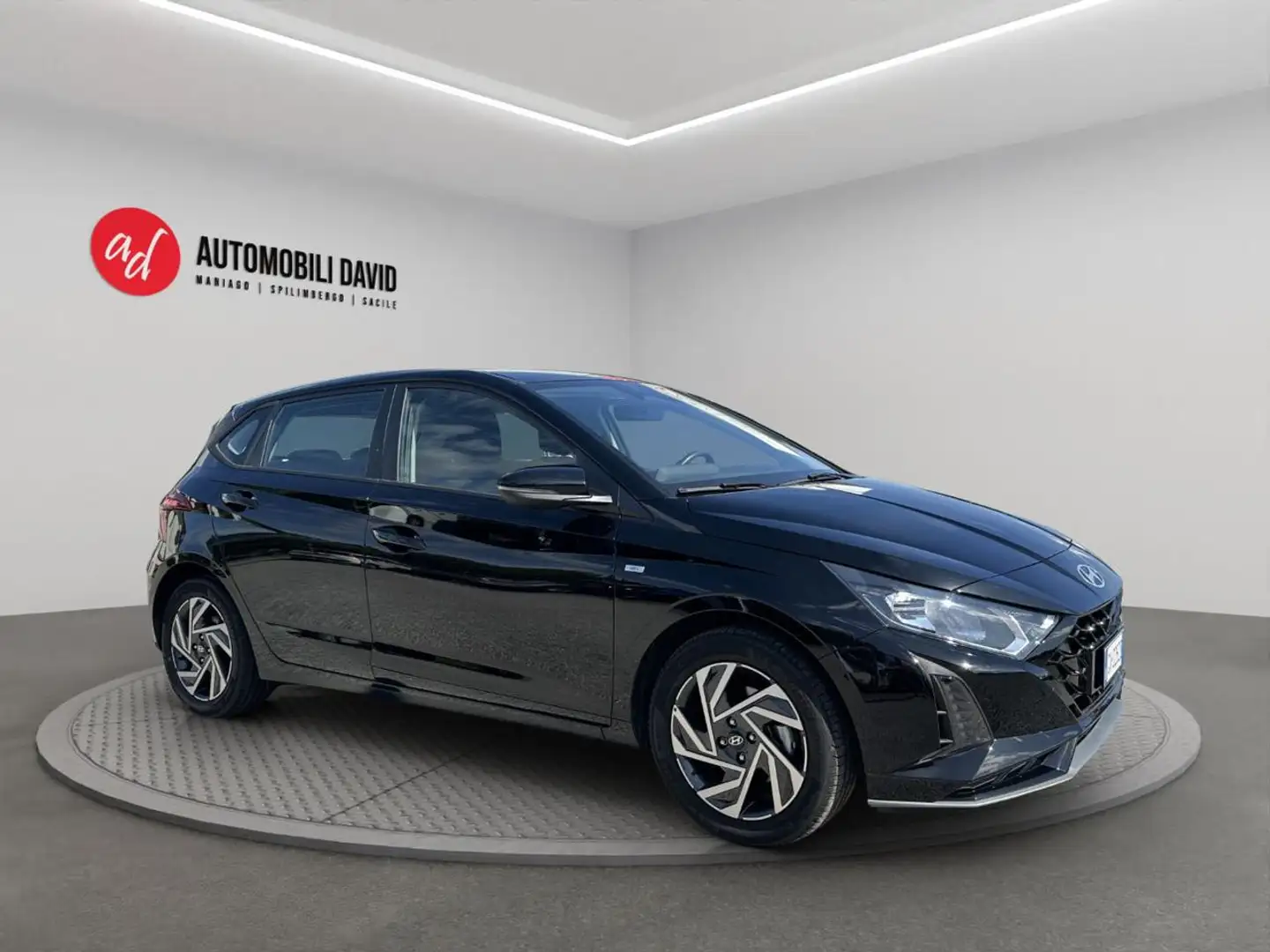 Hyundai i20 1.0 T-GDI 48V iMT Connectline Nero - 2