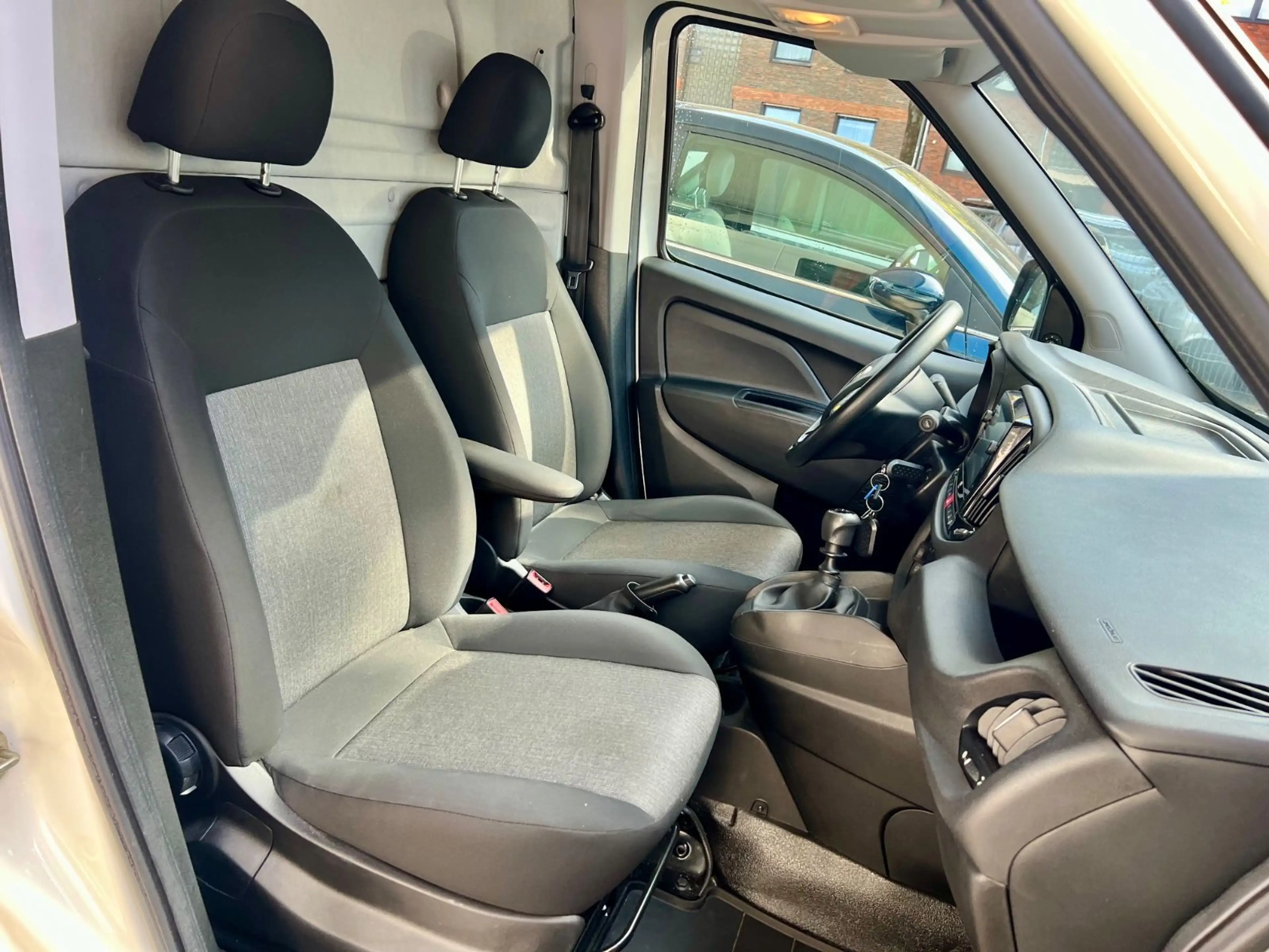 Fiat Doblo 1.6 Multijet SX Kasten *RFK*KLIMA* — photo 8