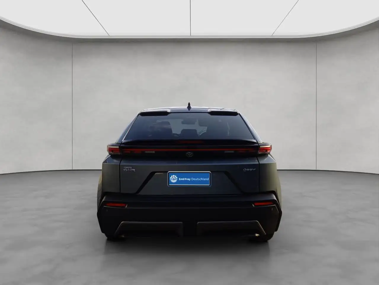 Toyota C-HR+ + Teamplayer 5