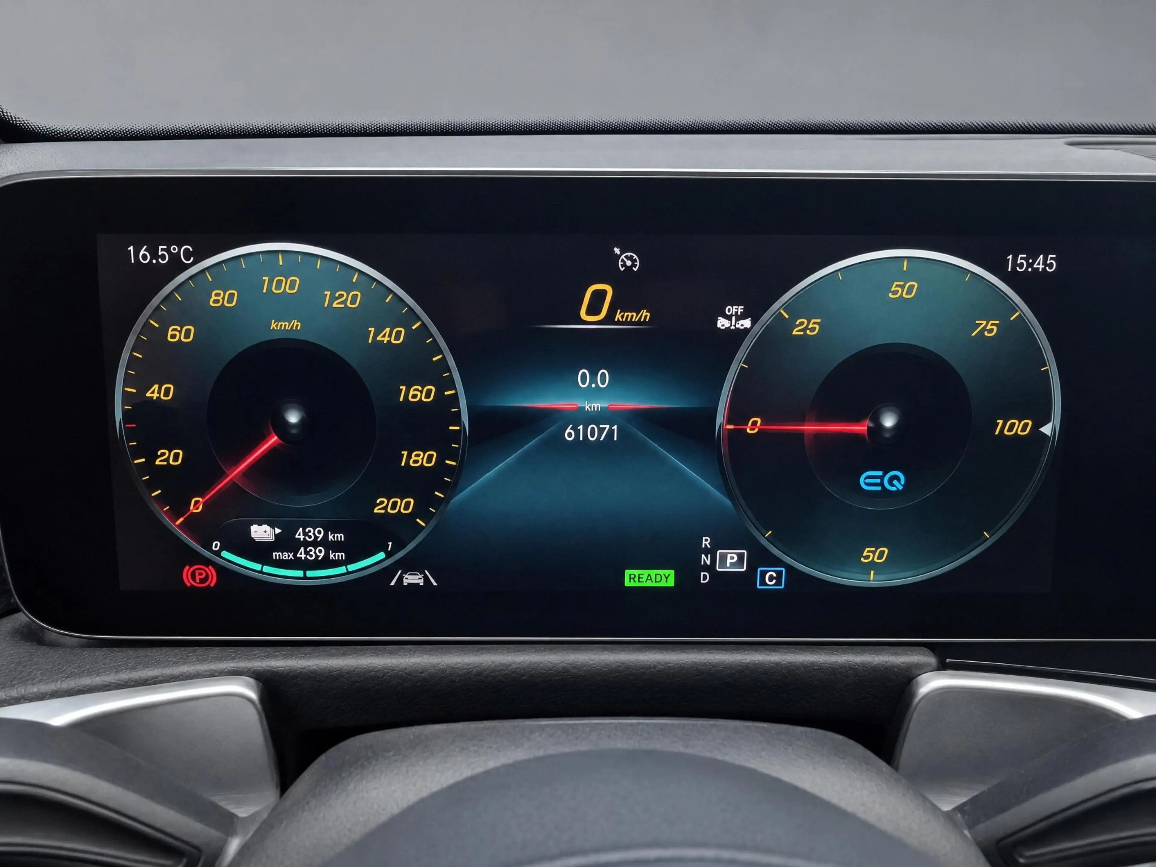 Mercedes-Benz EQB 250 250+ Business Edition 7p. 71 kWh — photo 10