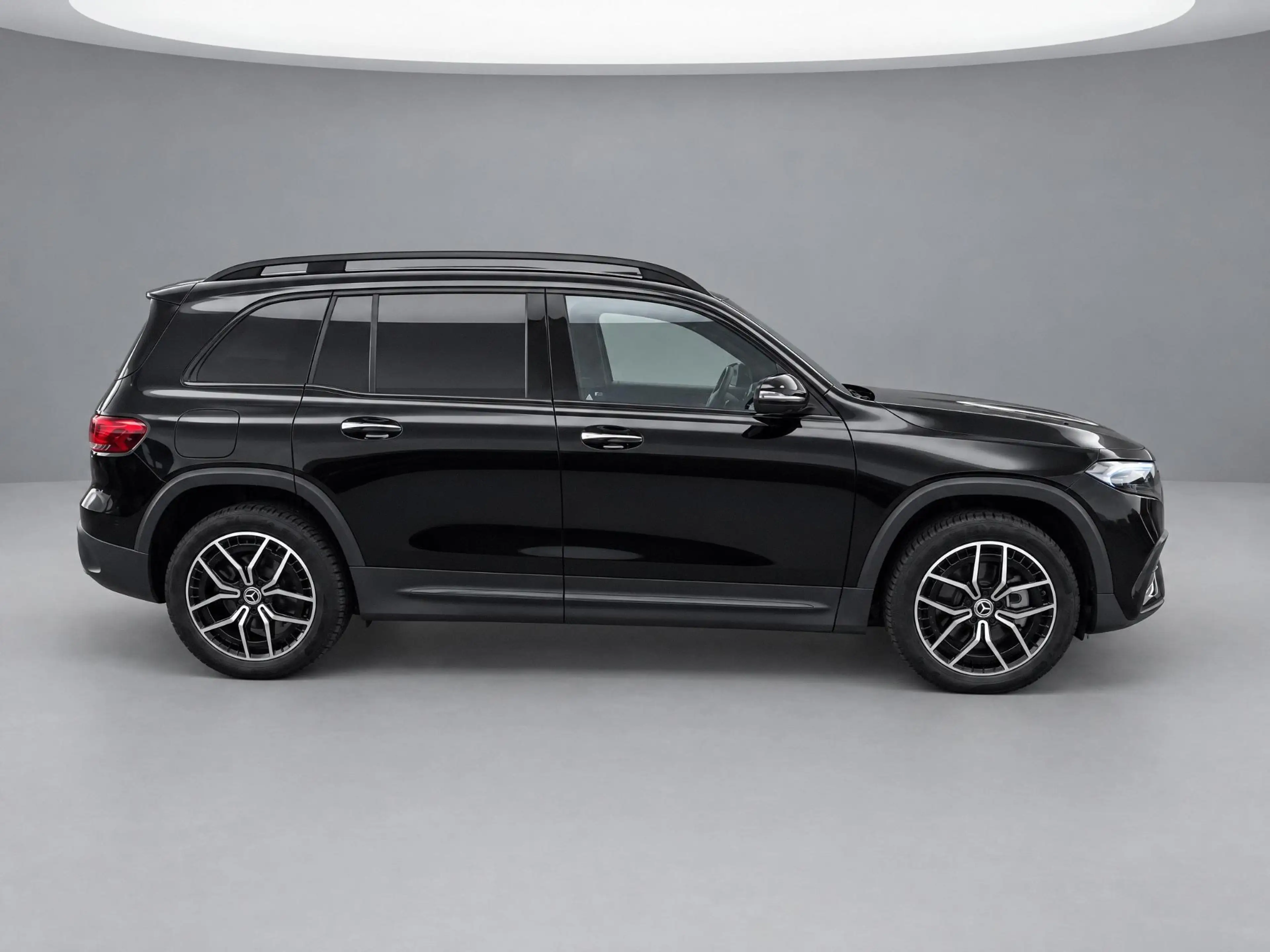 Mercedes-Benz EQB 250 250+ Business Edition 7p. 71 kWh — photo 4