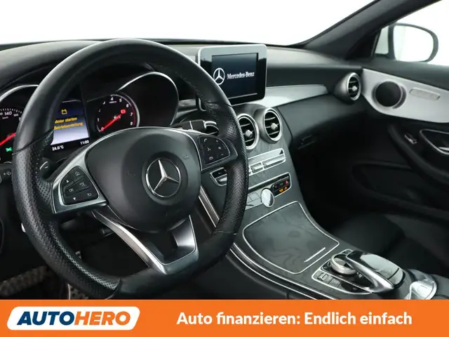 Mercedes-Benz C-Class view 11