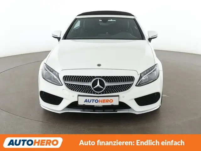 Mercedes-Benz C-Class view 9