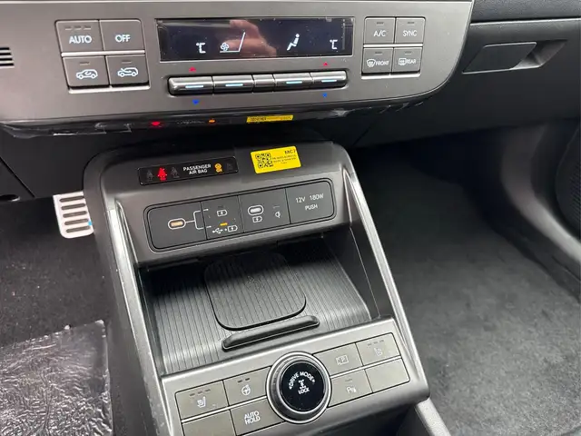 Hyundai Kona view 13