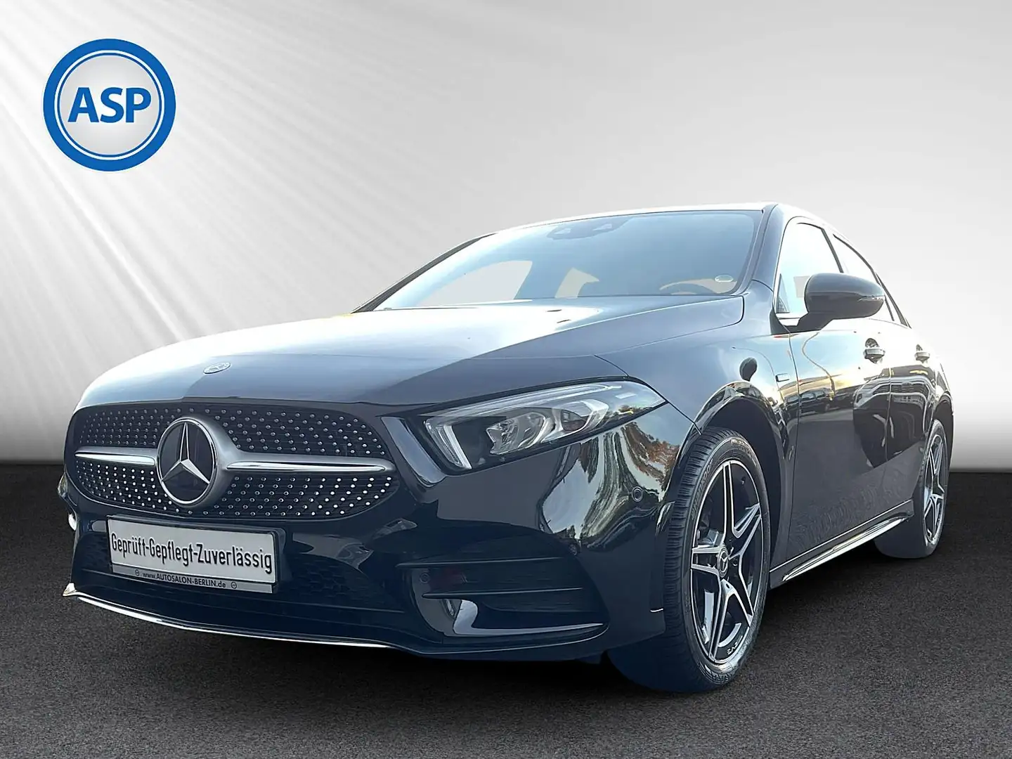 Mercedes-Benz A 250 e 8G-DCT AMGLine LED NAVI ALCANTARA SHZ RFK Schwarz - 1
