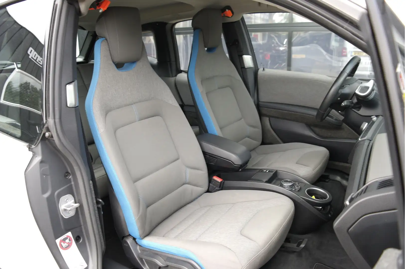 BMW i3 Comfort 22 kWh | Cruise | NL-Auto | Trekhaak Blanc - 2