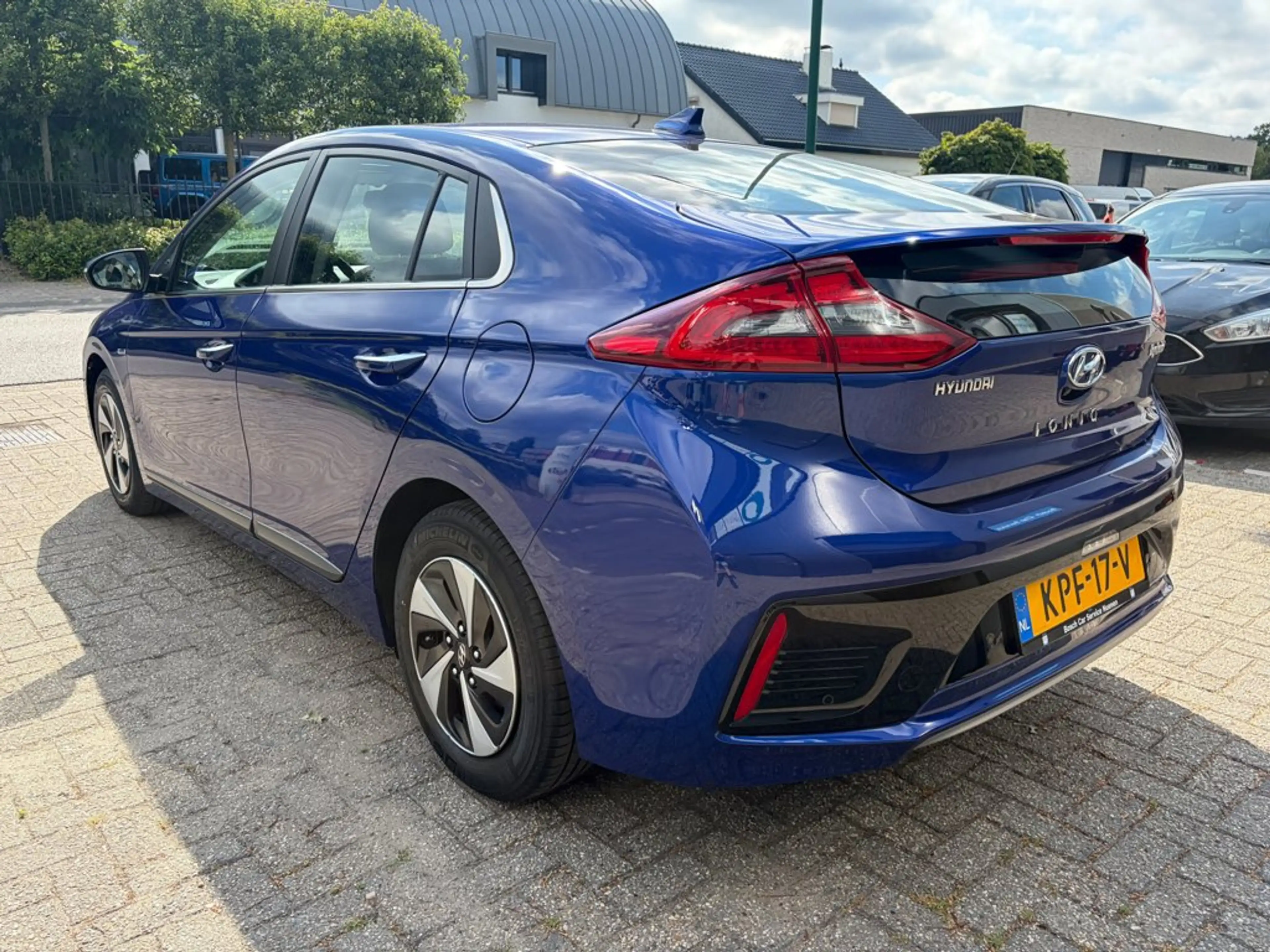 Hyundai IONIQ 1.6 GDi i-Motion, Camera, ACC, Navi, Stoel+Stuurve — photo 2