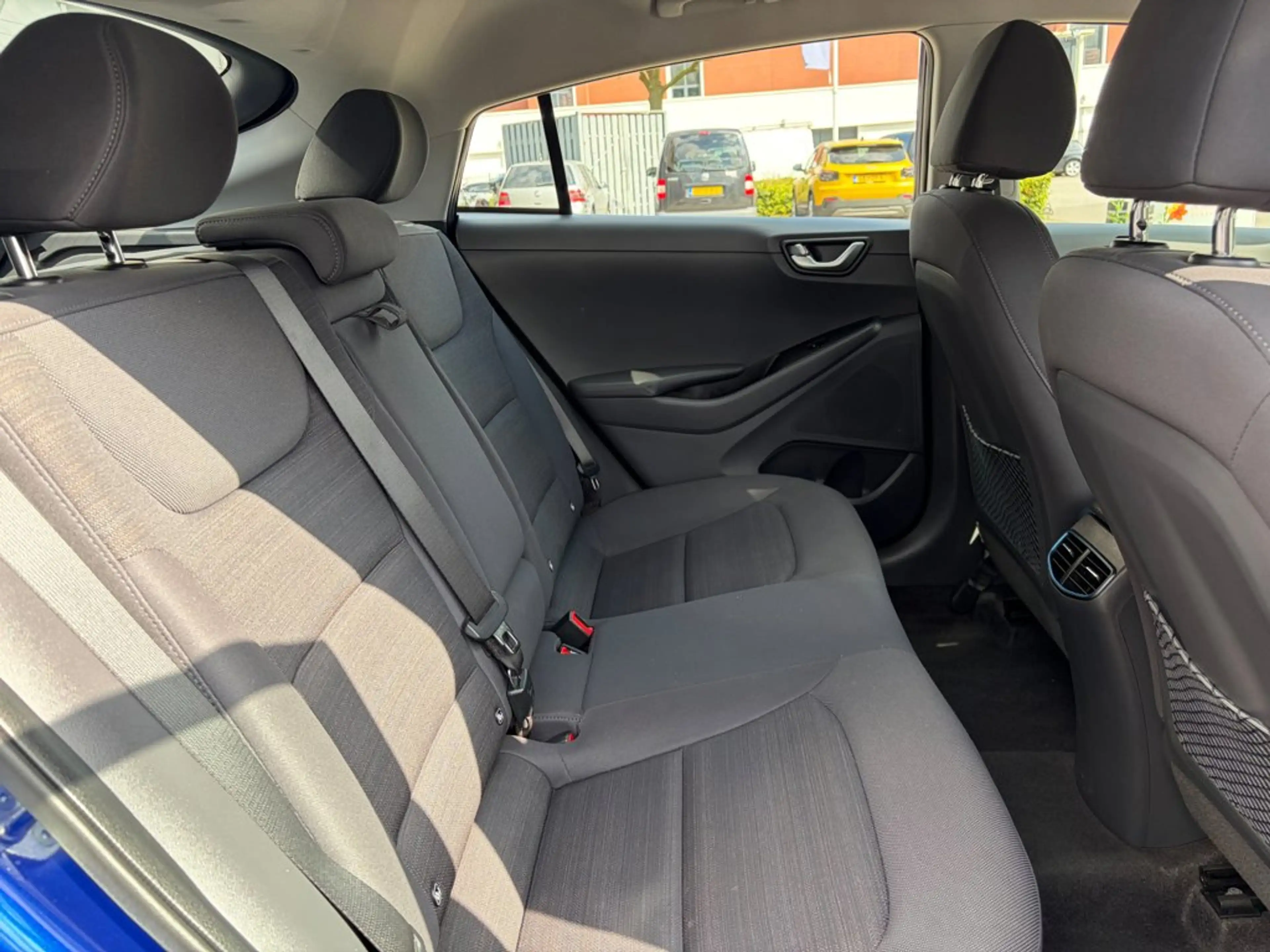Hyundai IONIQ 1.6 GDi i-Motion, Camera, ACC, Navi, Stoel+Stuurve — photo 7