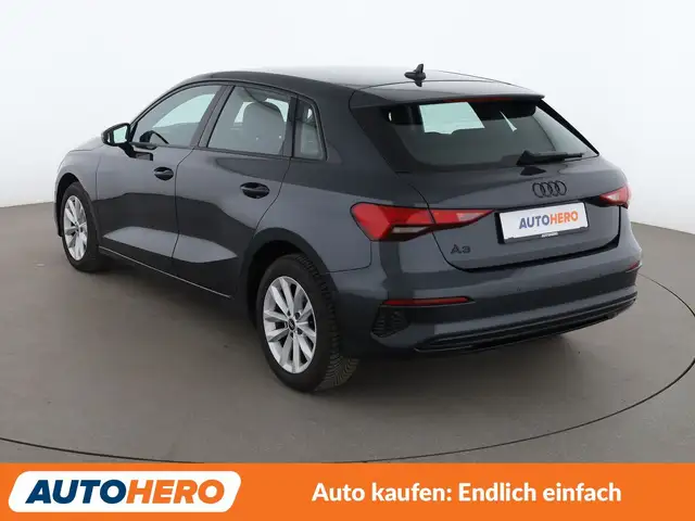 Audi A3 view 4