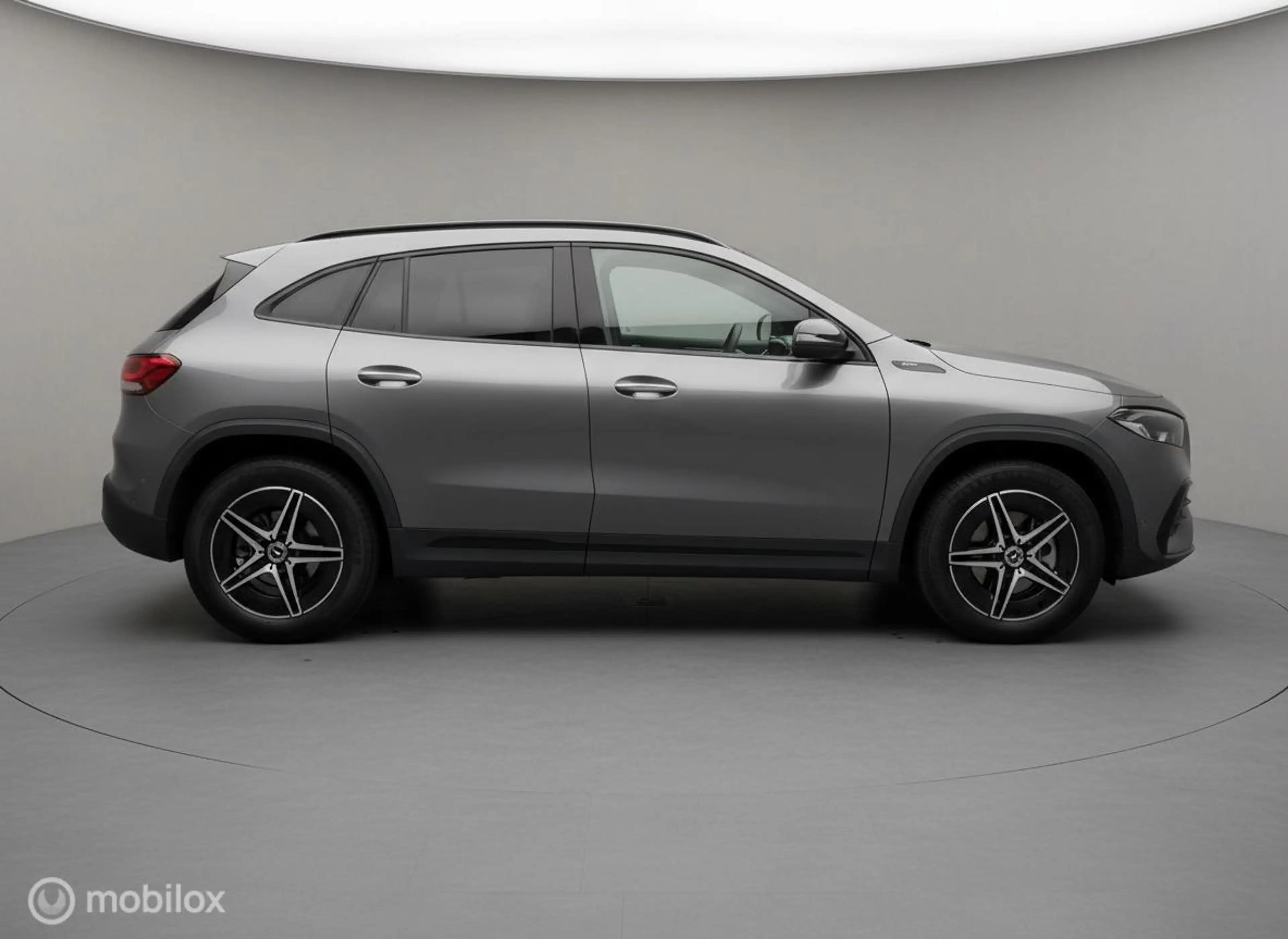 Mercedes-Benz EQA 250 Business Solution AMG 67 kWh — photo 7