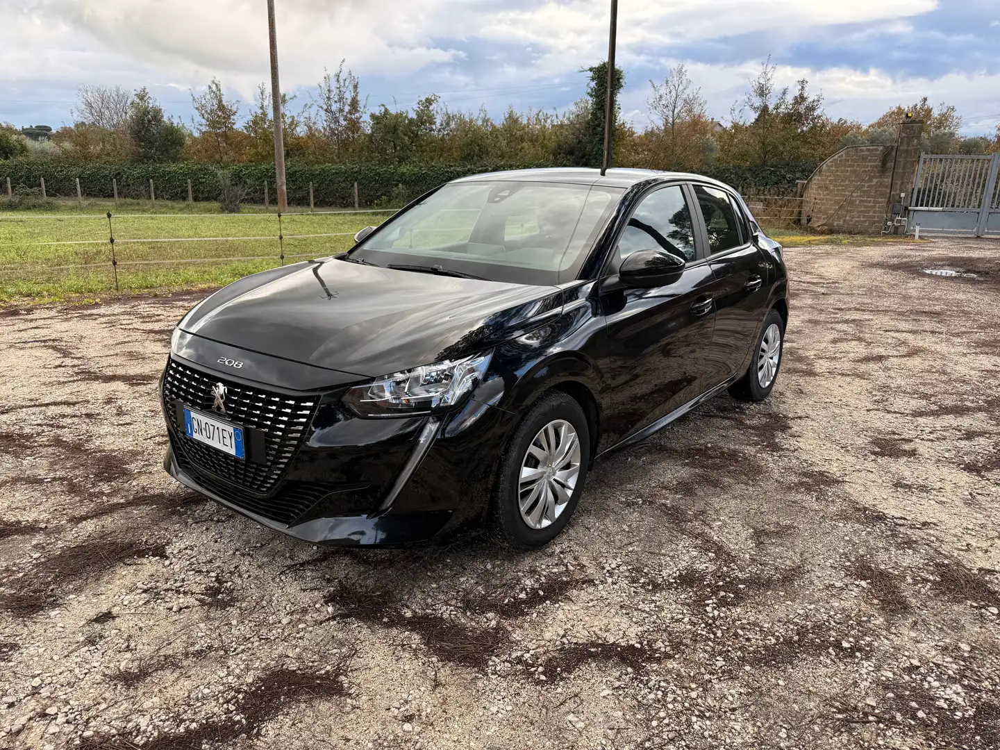 Peugeot 208 208 1.2 DISTRIBUZIONE APPENA FATTA!!! Nero - 1