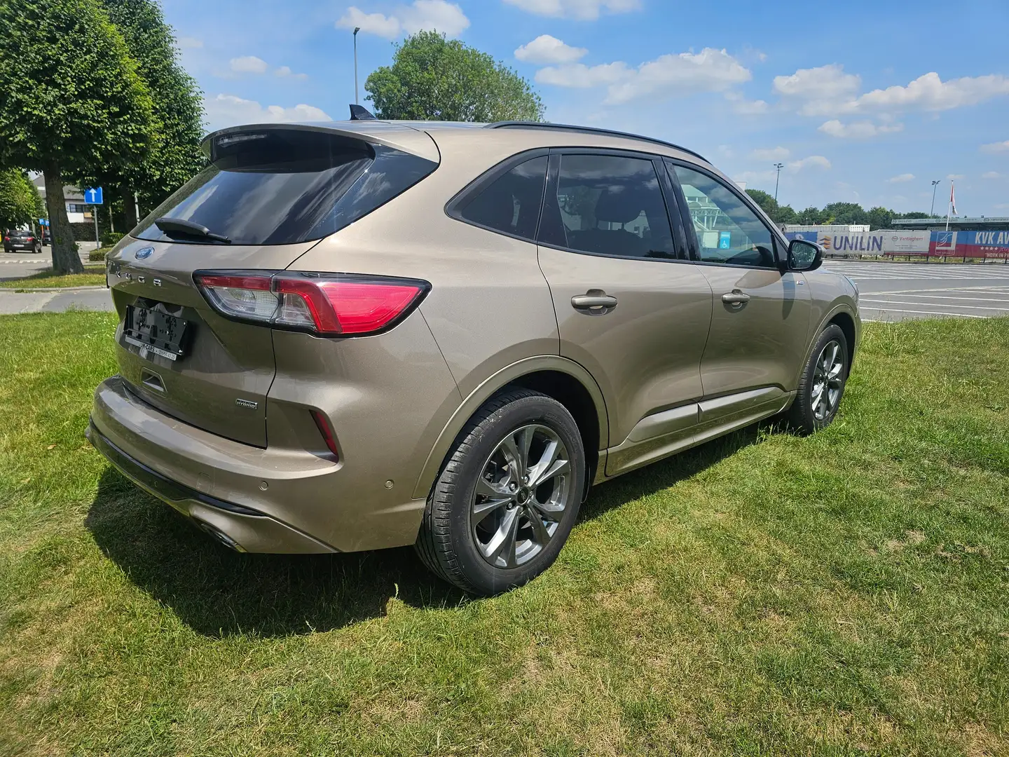 Ford Kuga 2.5 EcoBoost FWD PHEV ST-Line X Beige - 2