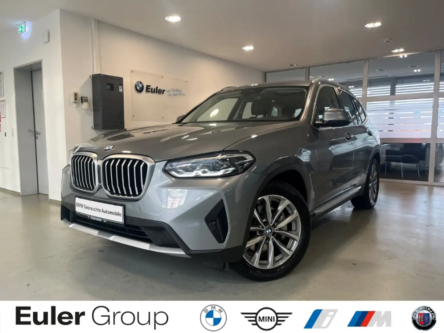 BMW X3 xDrive 30d StandHZG Pano Navi LED Sportsitze Alarm Grau - 1
