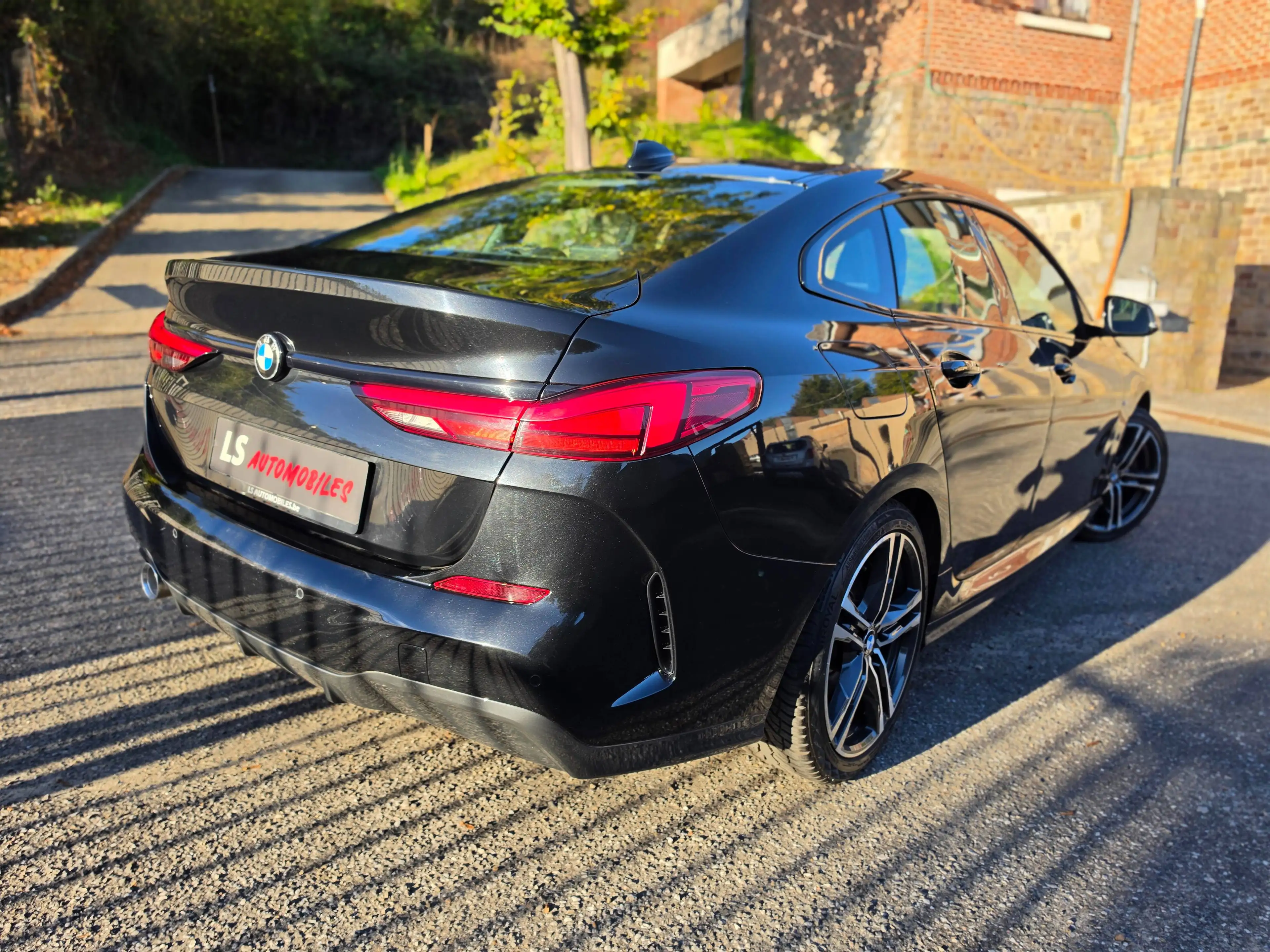 BMW 216 B2B*Gran Coupé 216d*Automatique*PackM*LED*NAVI*CRUISE* — photo 2