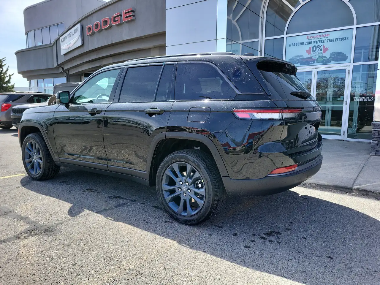 Jeep Grand Cherokee снимка Jeep Grand Cherokee