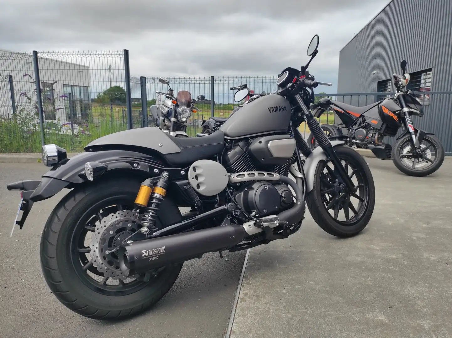 Yamaha XV 950 - 1