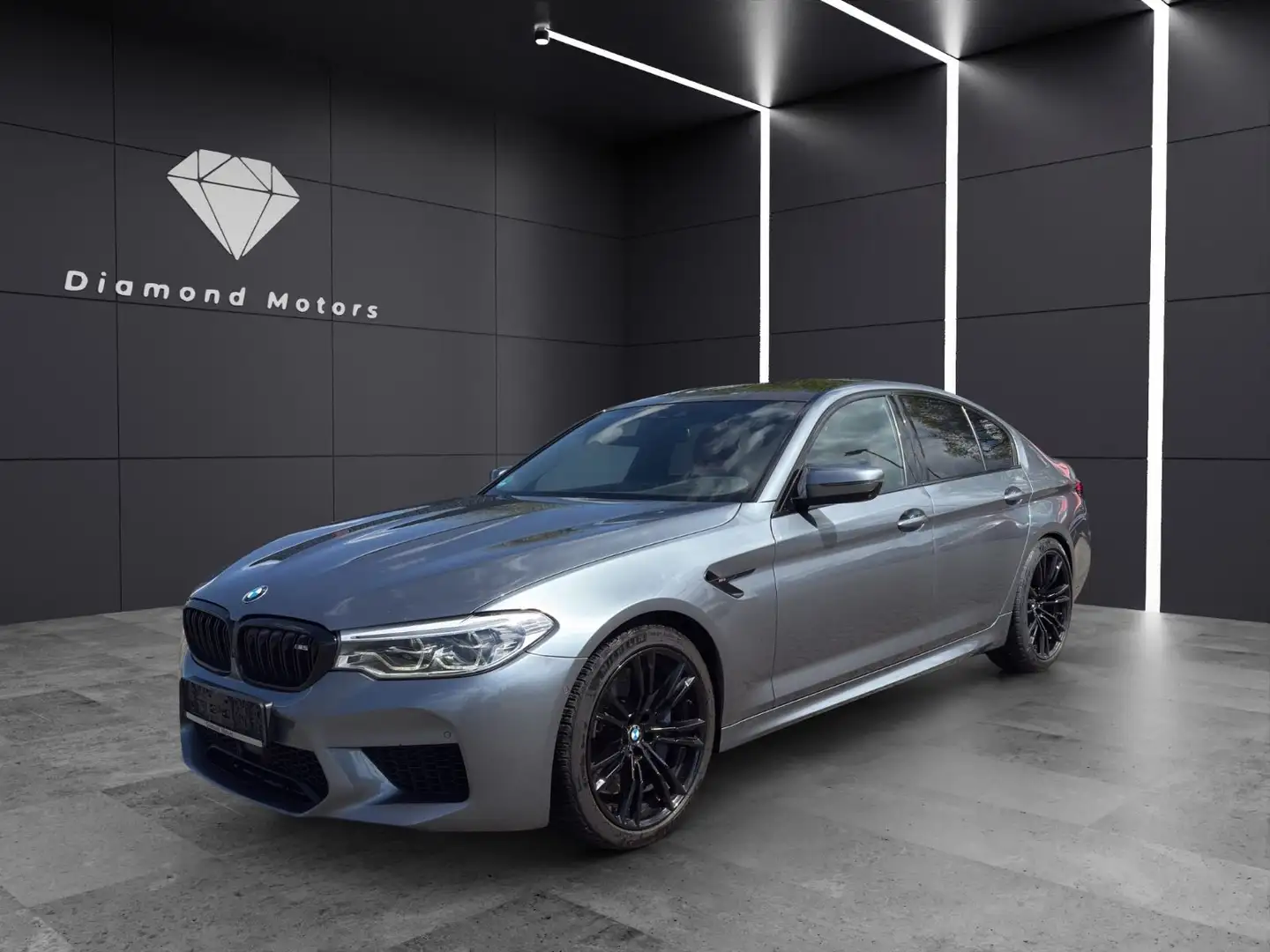 BMW M5 F90 *Finanzierung* Grau - 1