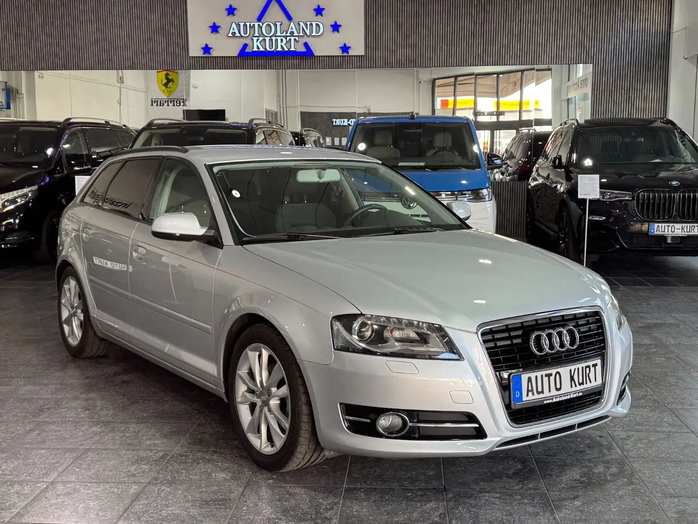 Audi A3 Sportback 1.8 TFSI Ambition*Xenon*PDC*Shz Silber - 1