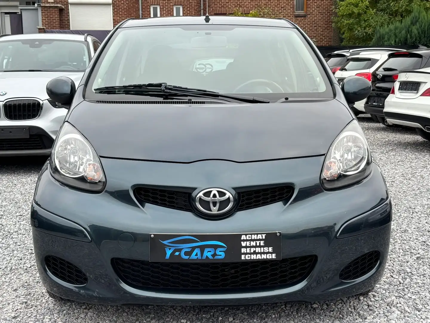 Toyota Aygo 1.0i //SÉRIE TORONTO// 12MOIS GARANTIE Groen - 2