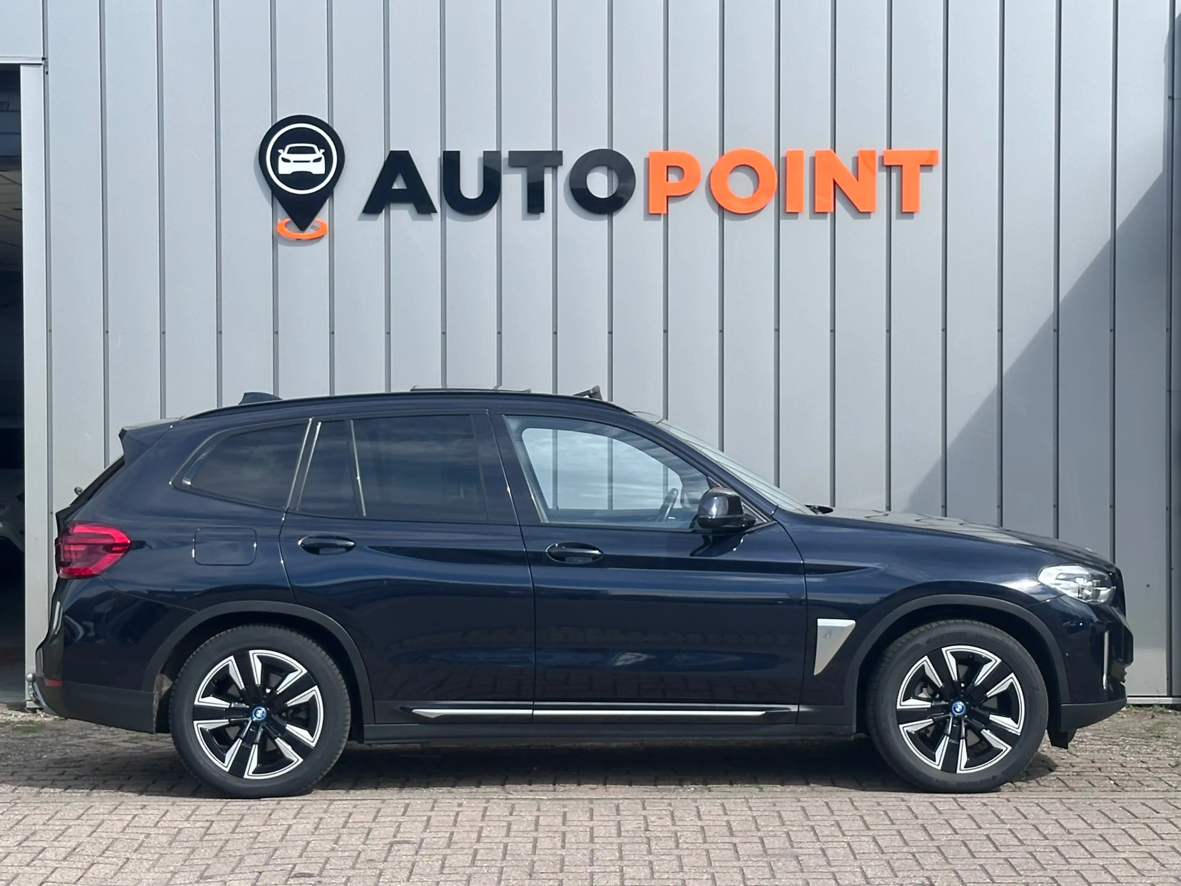 BMW iX3 Executive 80 kWh SOH 96% 3 Fase [ Panorama Navi Ap — photo 7