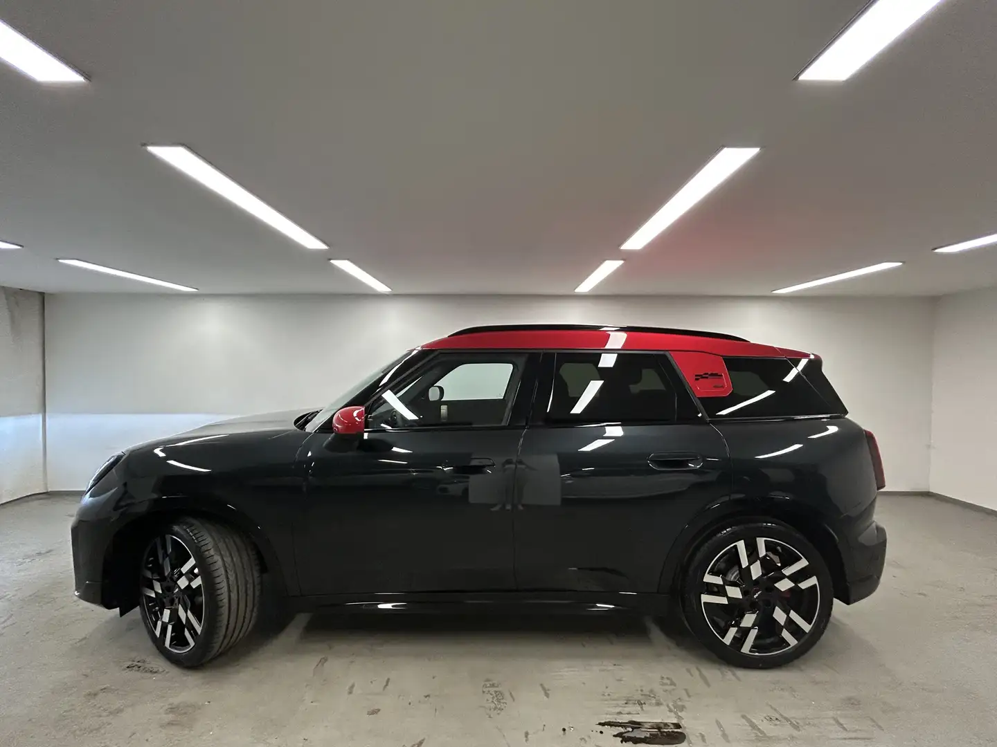 MINI John Cooper Works Countryman John Cooper Works Countryman ALL4 JCW Trim Head-Up Grau - 2