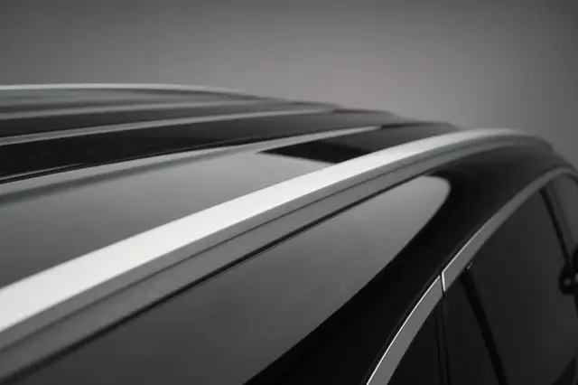 Mercedes-Benz GLC view 14