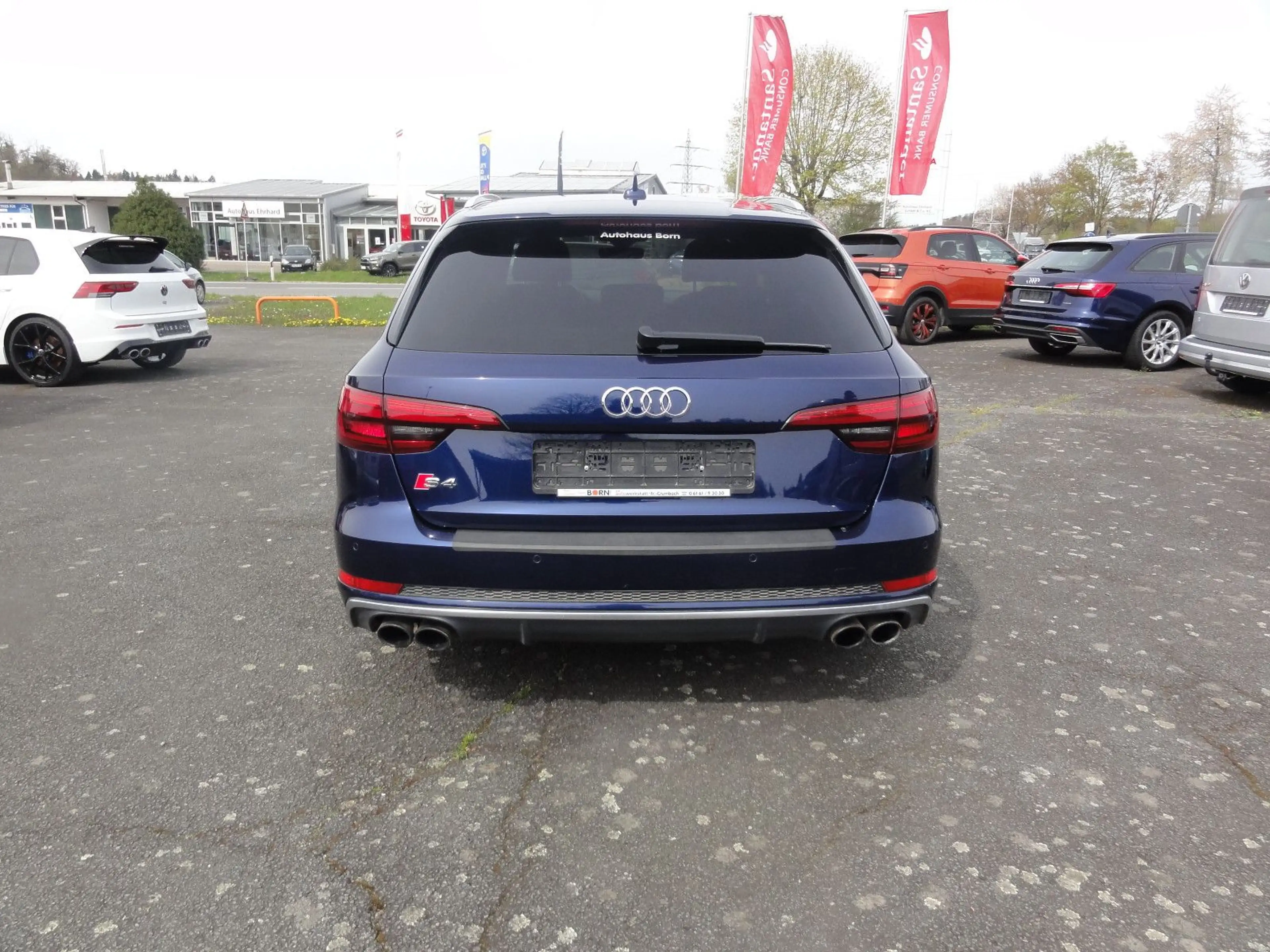 Audi S4 Avant 3.0 TFSI quattro Navi LED Alcantara — photo 4