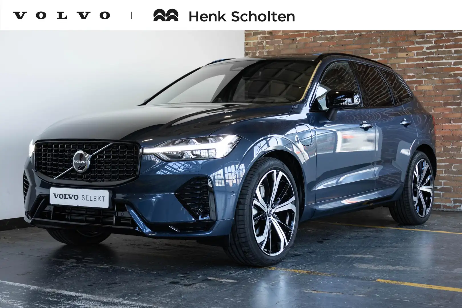 Volvo XC60 T6 Automaat Plug-in hybrid AWD Ultra Dark | Elektr Blau - 1