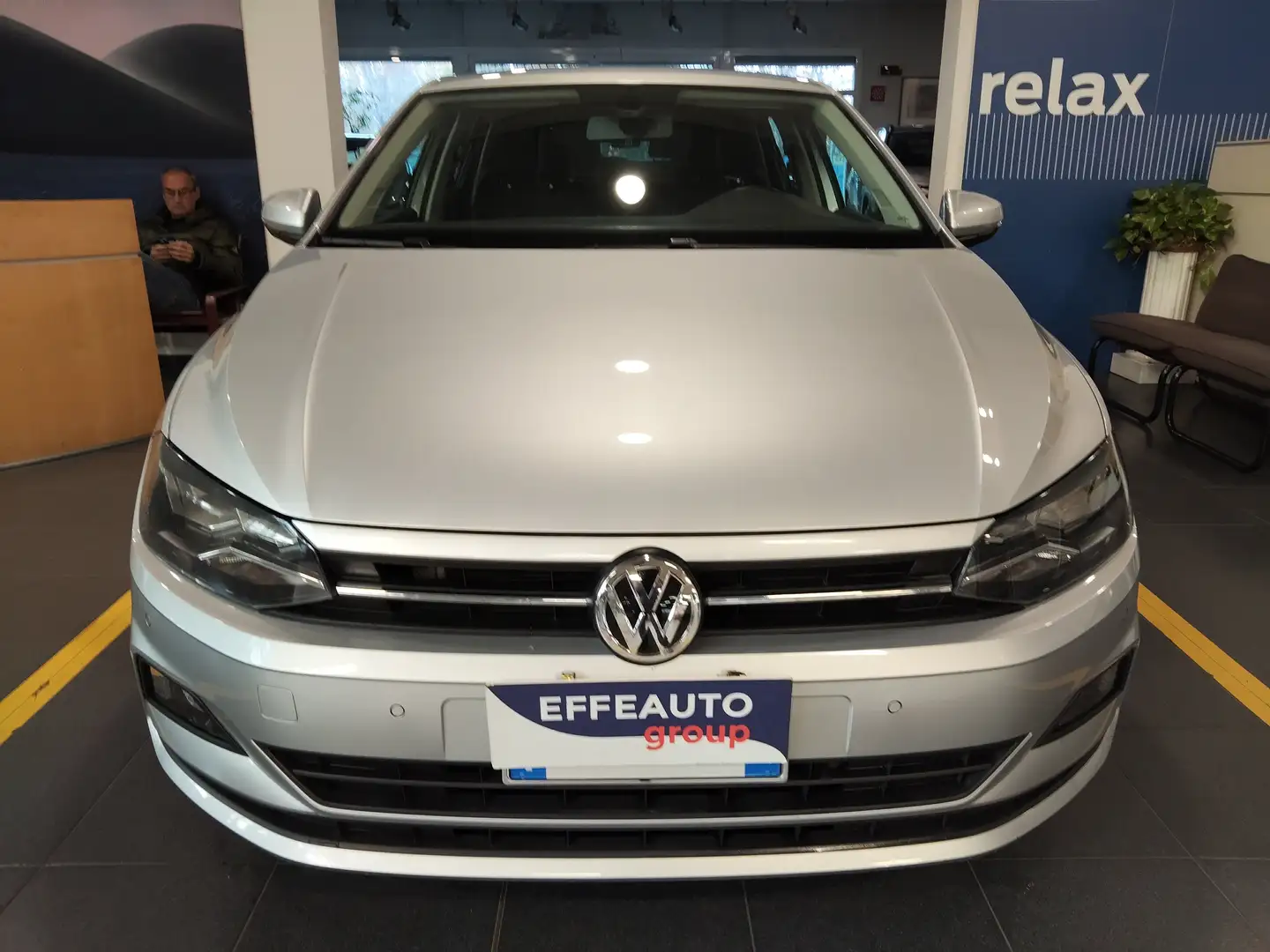 Volkswagen Polo Polo VI 2017 5p 1.6 tdi Trendline 80cv - 2