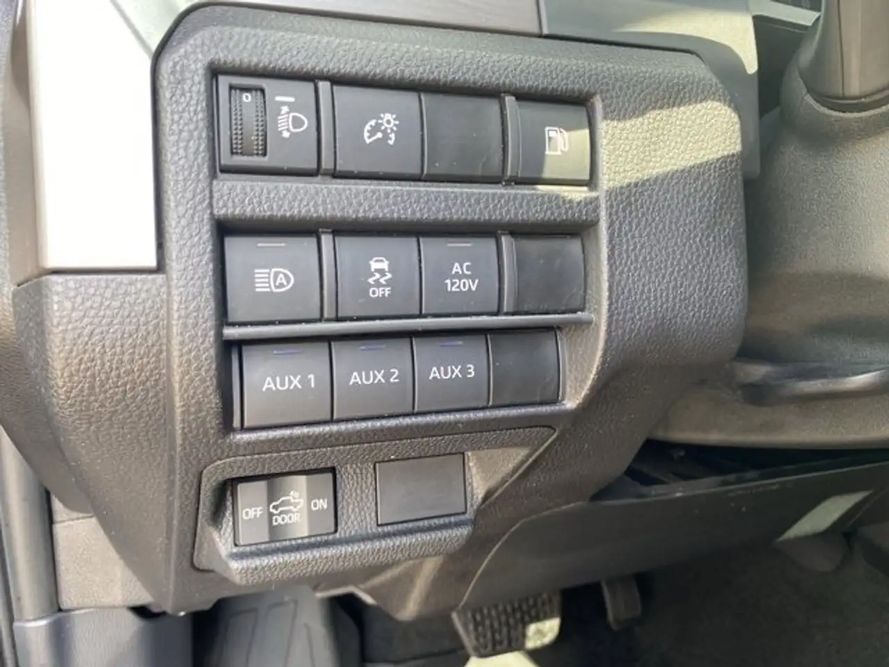 Toyota Tacoma снимка Toyota Tacoma