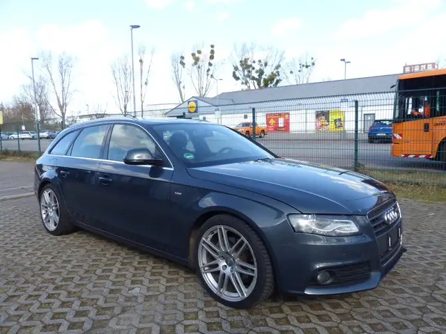 Audi A4 1.8 Avant S-line Autom. Xenon,Sitzh.,Tempom.