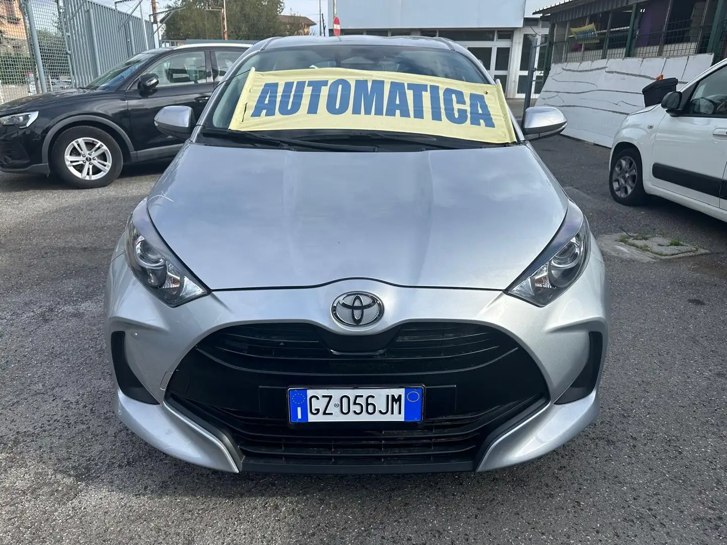 Toyota Yaris Yaris IV 2020 1.5h Active Argento - 2