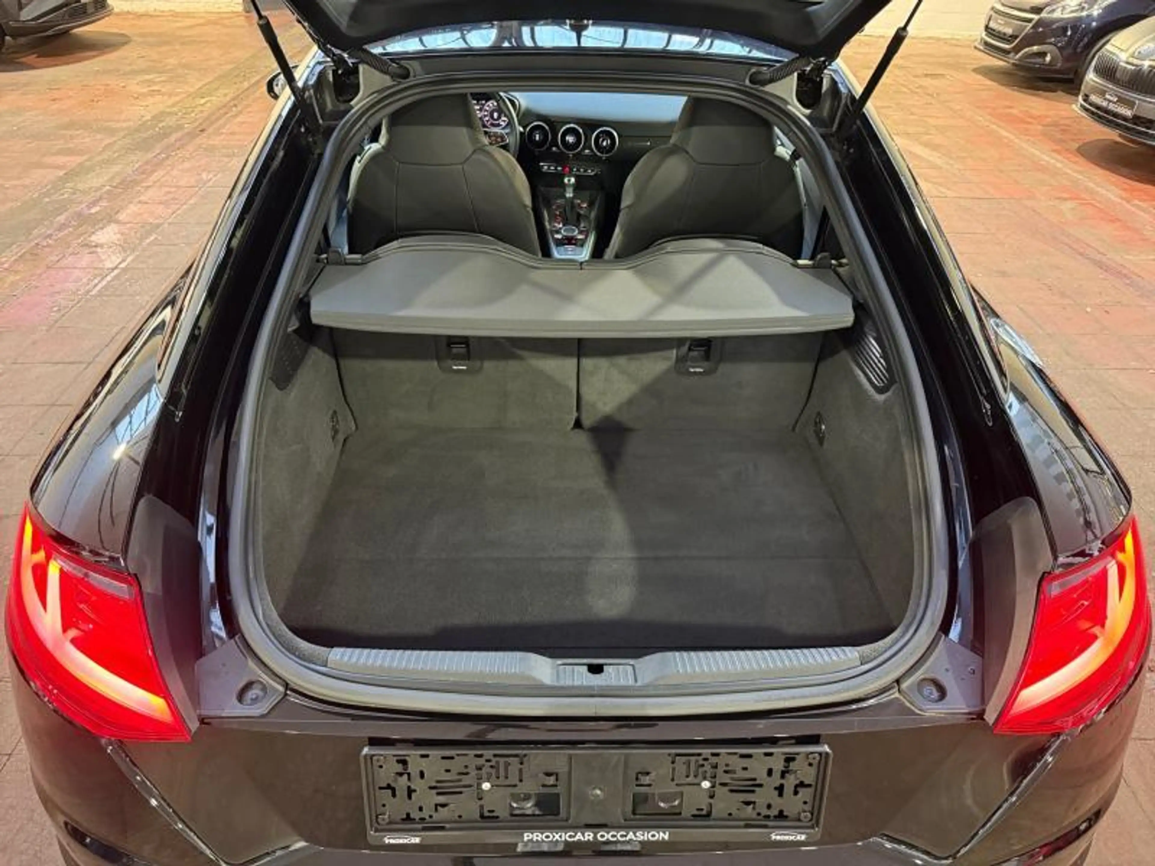 Audi TT Coupe 40TFSI 197cv S Tronic — photo 8