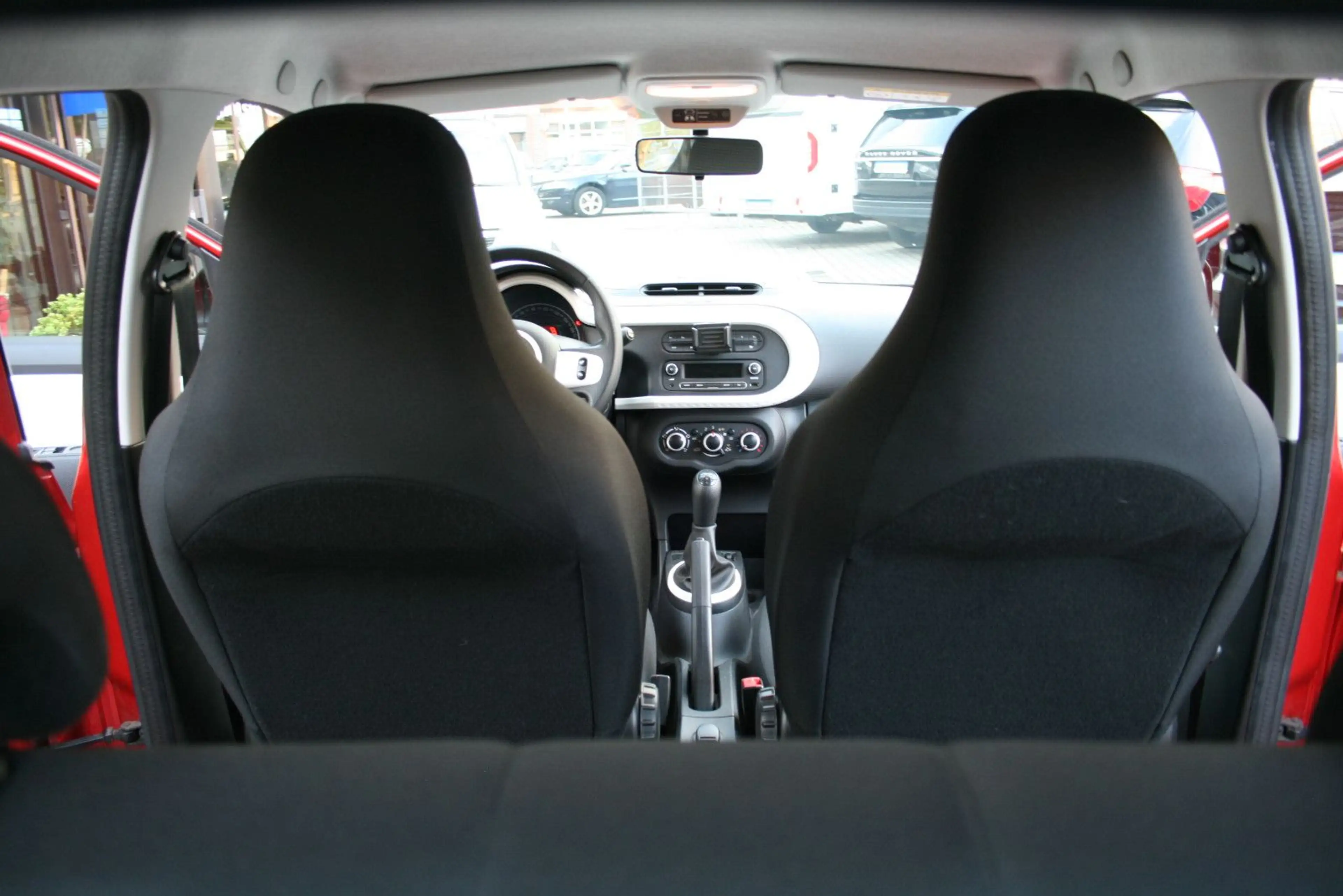 Renault Twingo Life 4-türig|Klima| 31 TKm| Allwetterreif — photo 19