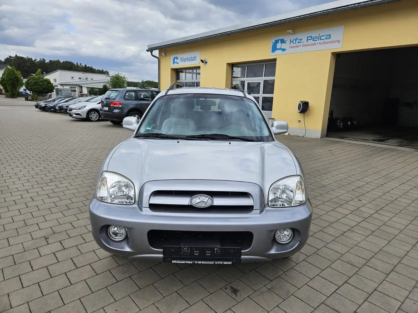 Hyundai SANTA FE 2.4 GLS*4X4*Leder*AHK* - 2