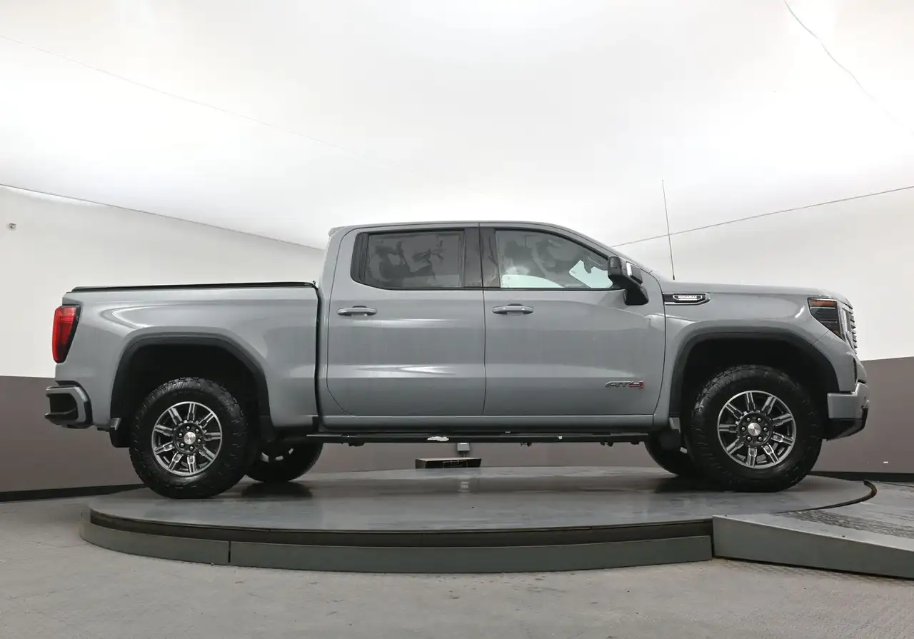 GMC Sierra 1500 снимка GMC Sierra 1500