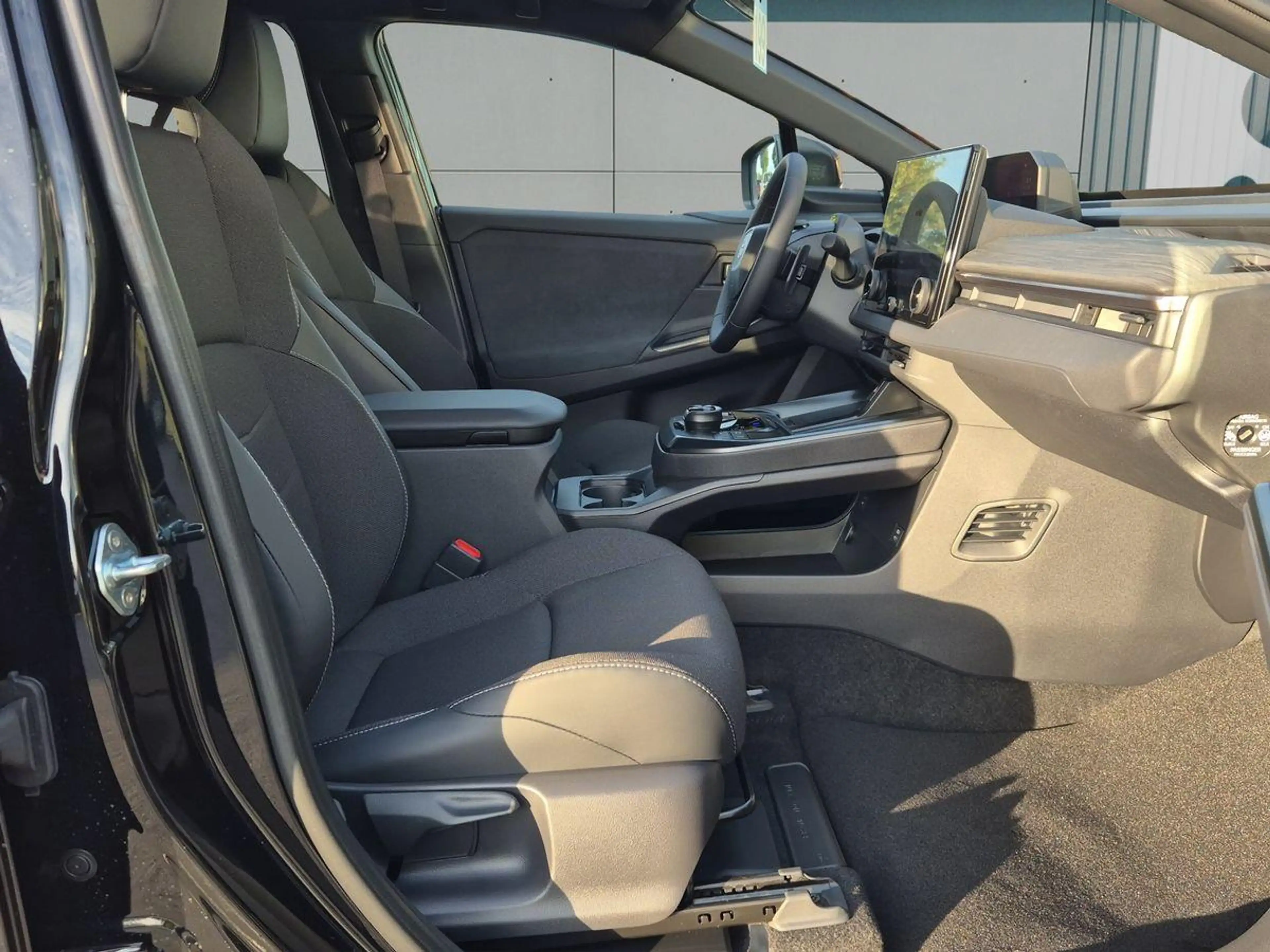 Toyota C-HR + Teamplayer 77KWh Matrix+eHk+Navi+SHZ — photo 10
