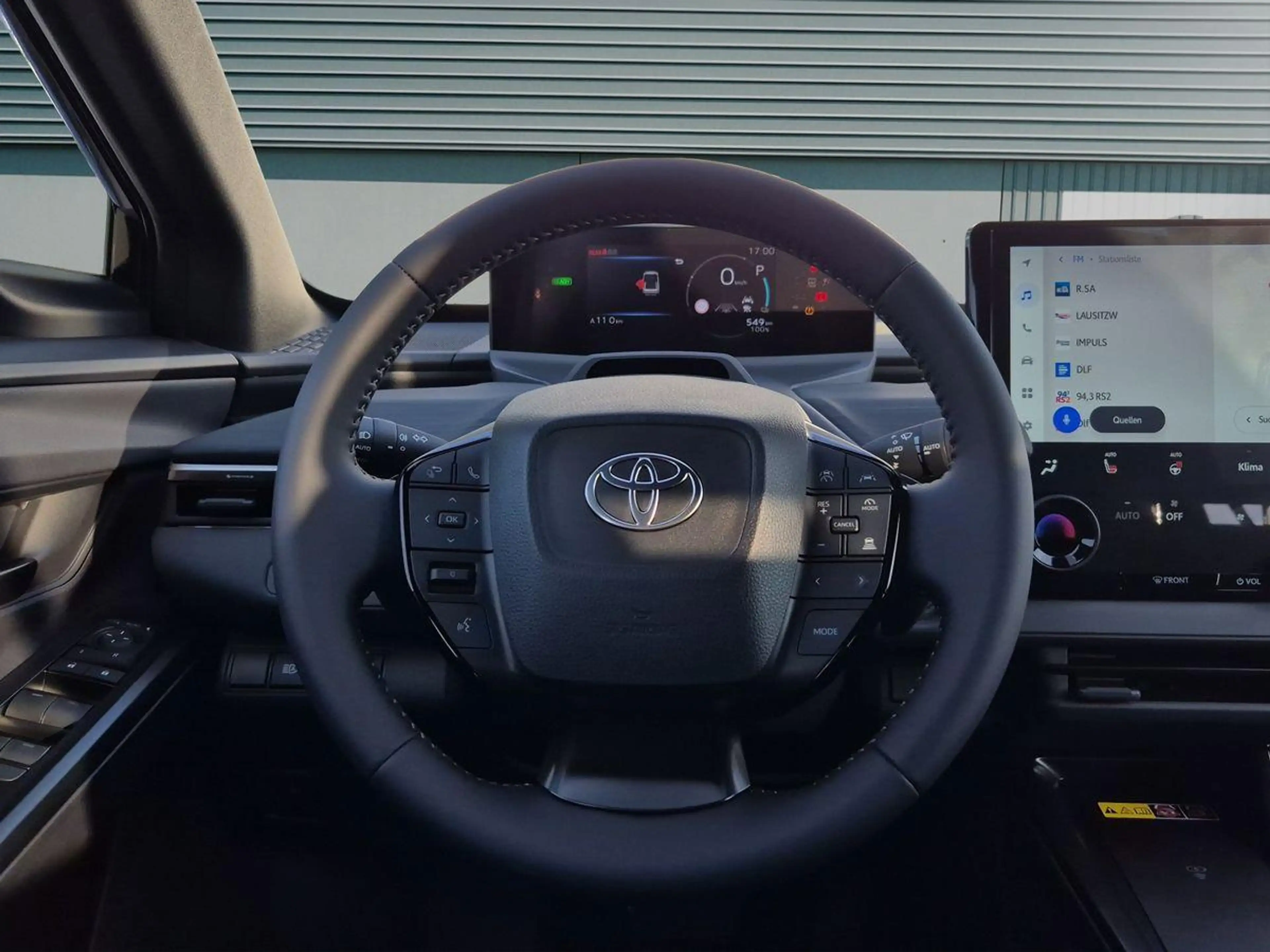 Toyota C-HR + Teamplayer 77KWh Matrix+eHk+Navi+SHZ — photo 11
