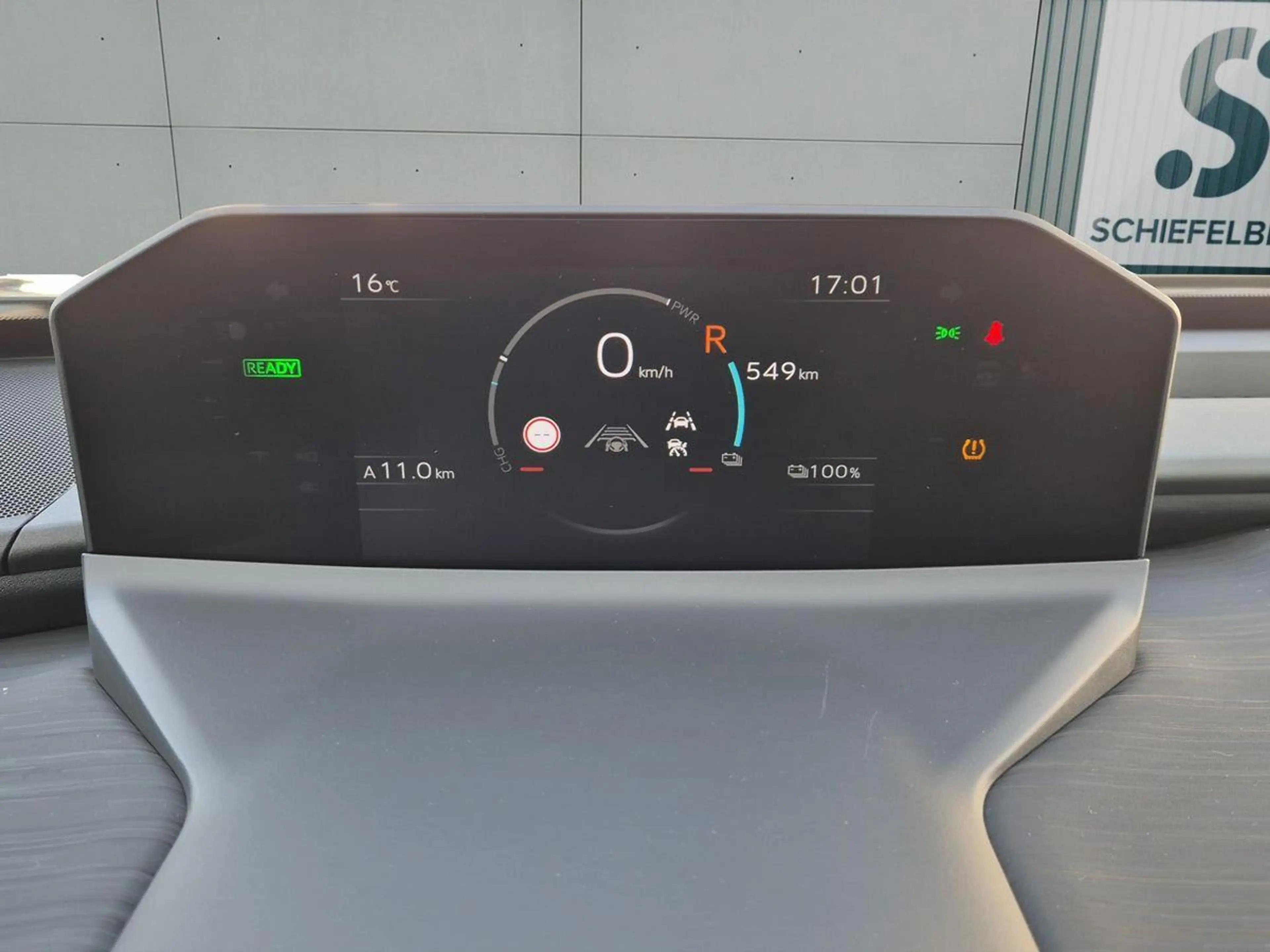 Toyota C-HR + Teamplayer 77KWh Matrix+eHk+Navi+SHZ — photo 12