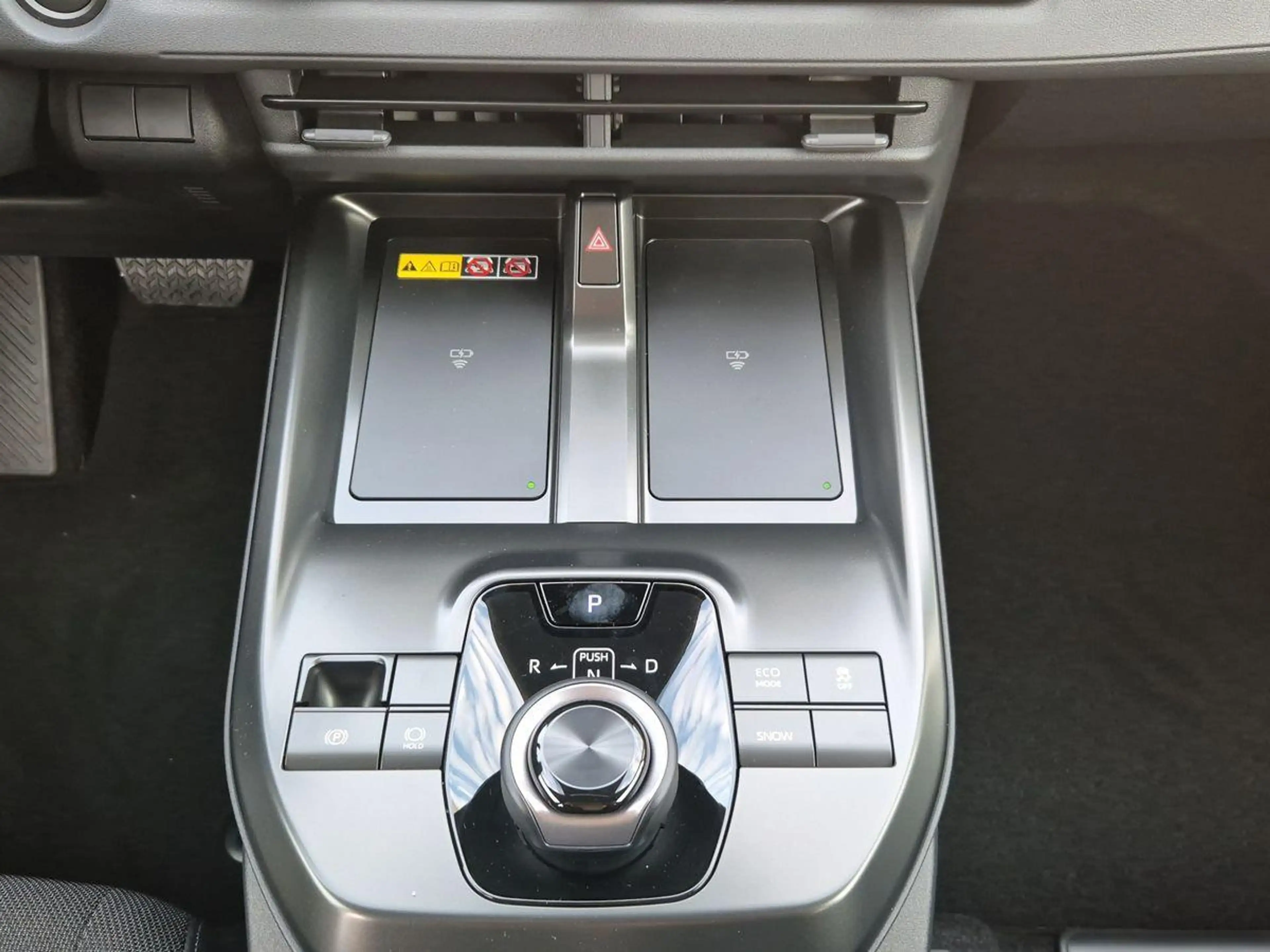 Toyota C-HR + Teamplayer 77KWh Matrix+eHk+Navi+SHZ — photo 14