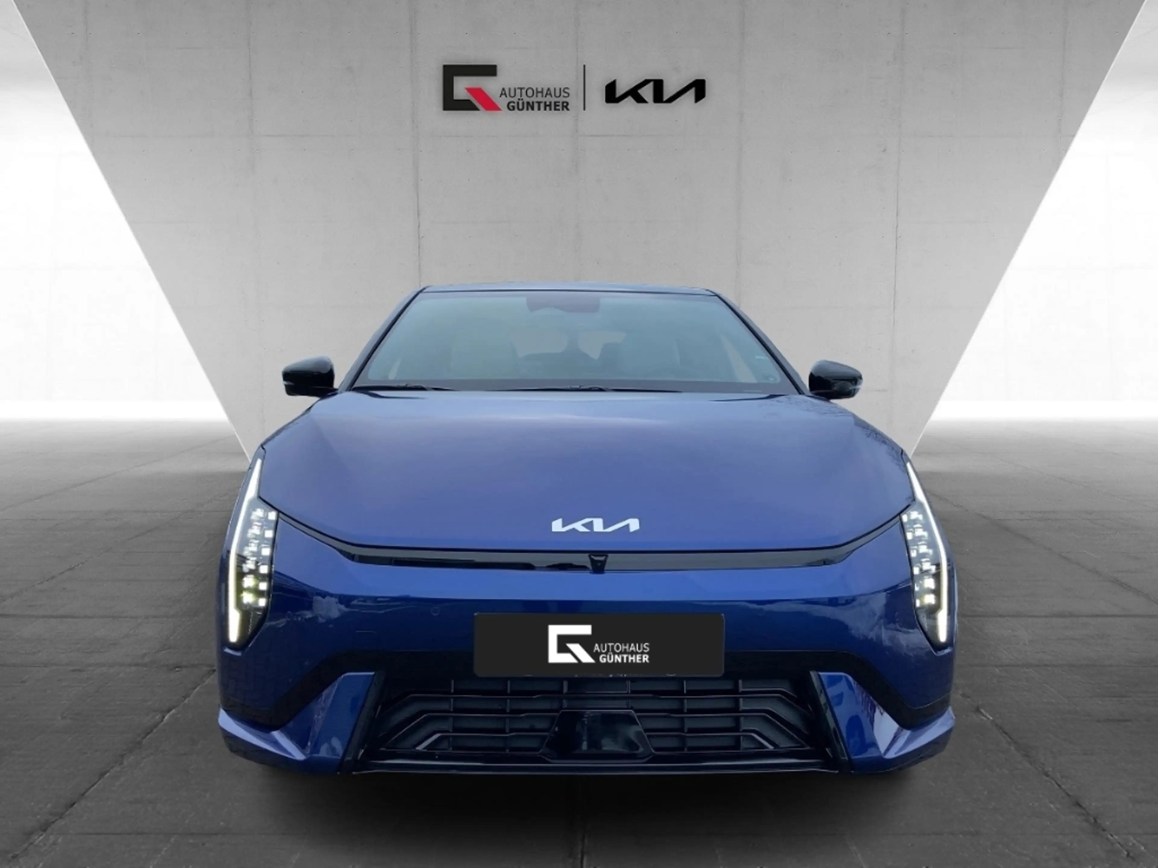 Kia EV4 Fastback GT-Line 81.4kWh DriveWise Comf. Glasd. So — photo 6