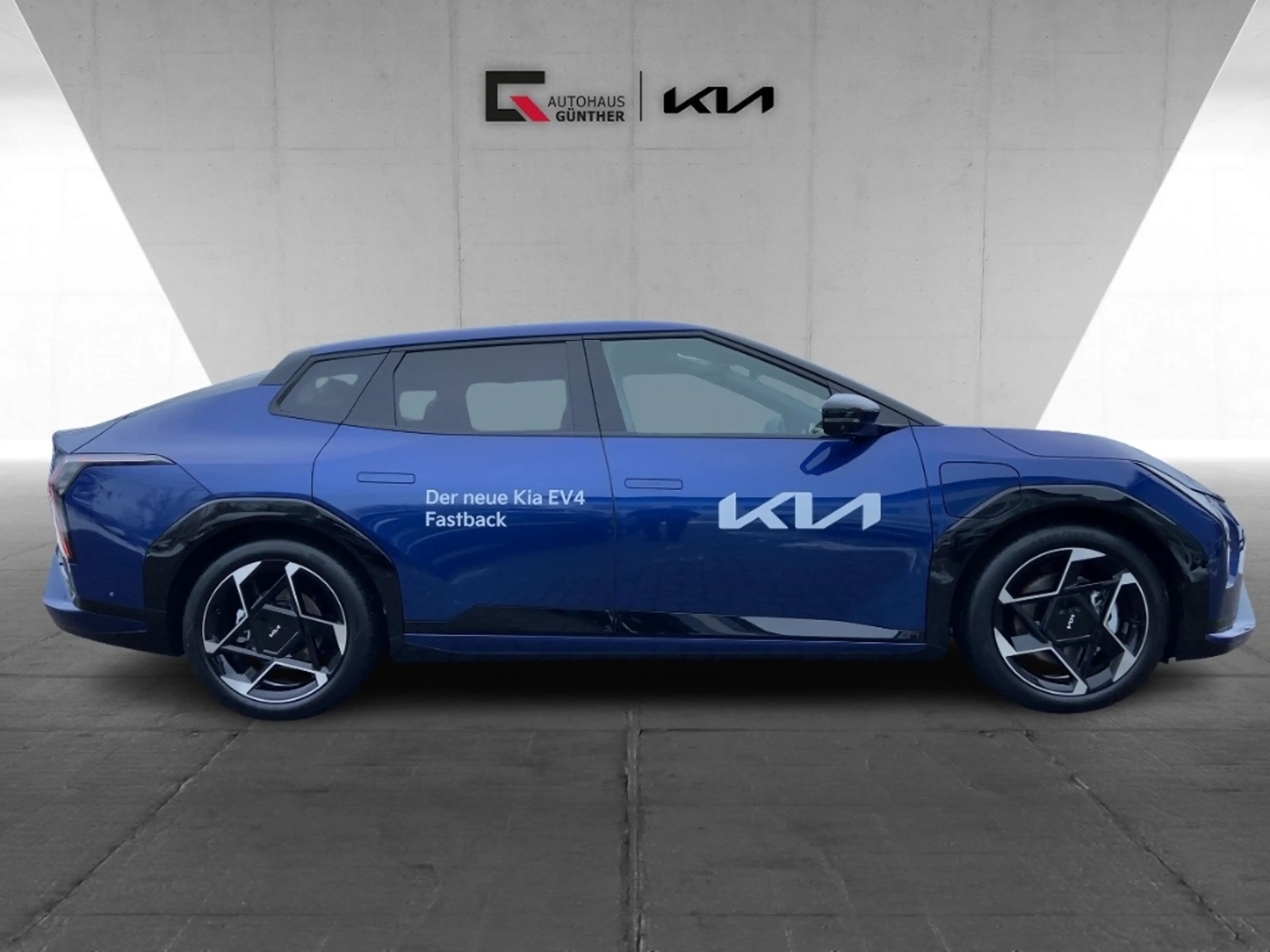 Kia EV4 Fastback GT-Line 81.4kWh DriveWise Comf. Glasd. So — photo 5