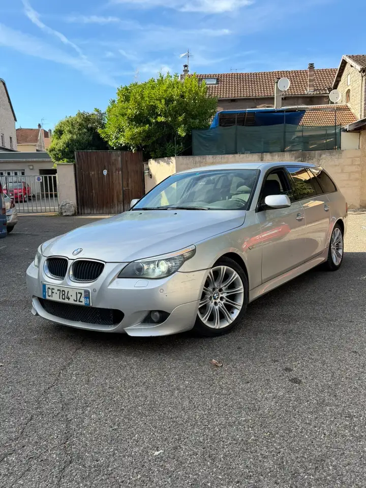 BMW 520