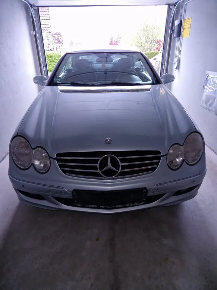 Mercedes-Benz CLK 220